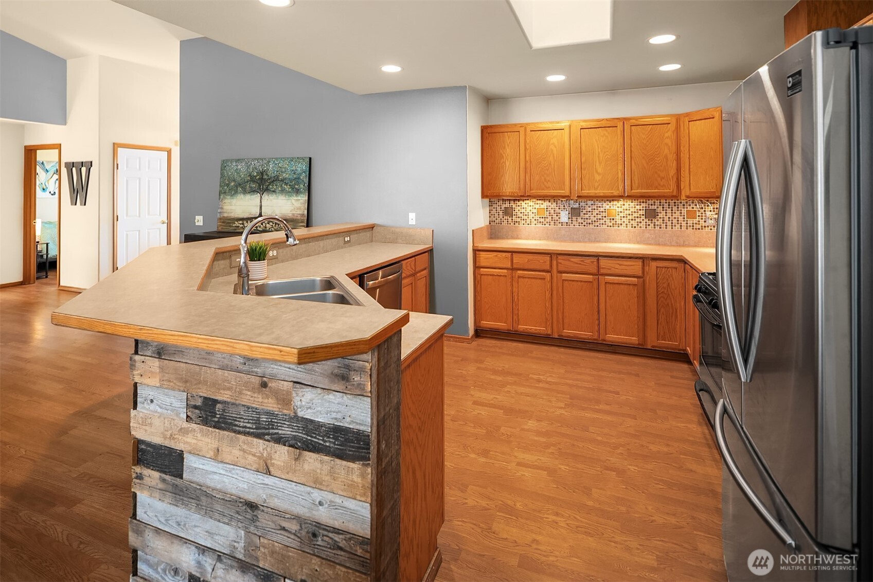 240 Stone Tree Lane Property Photo 12