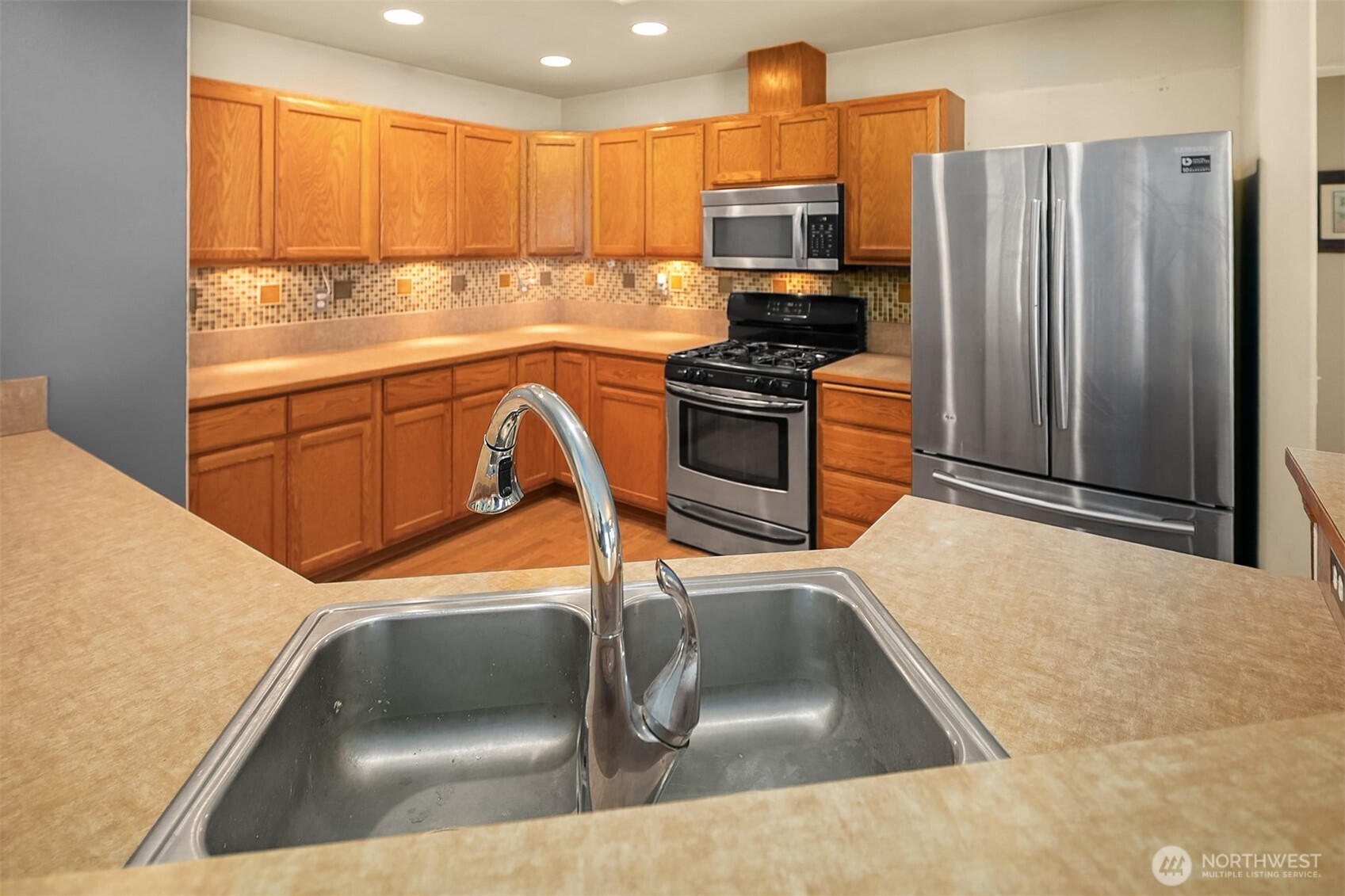 240 Stone Tree Lane Property Photo 13
