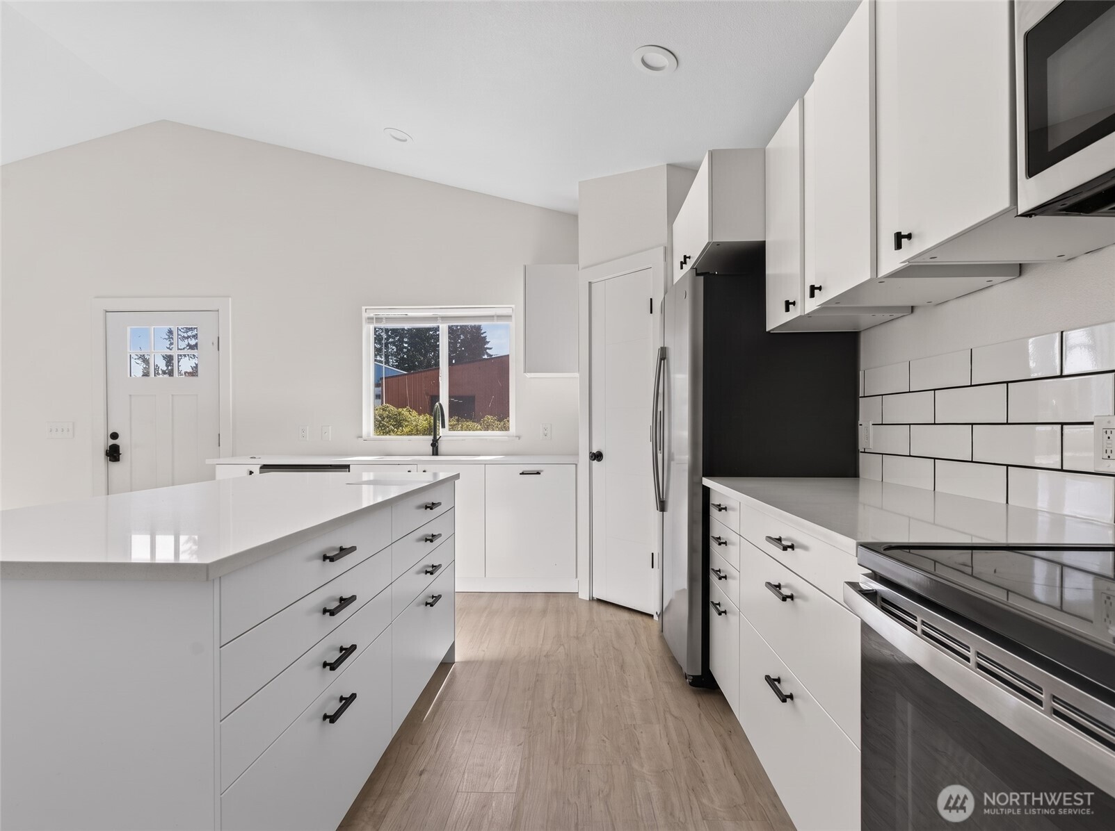 20 Se Scotton Way Property Photo 8