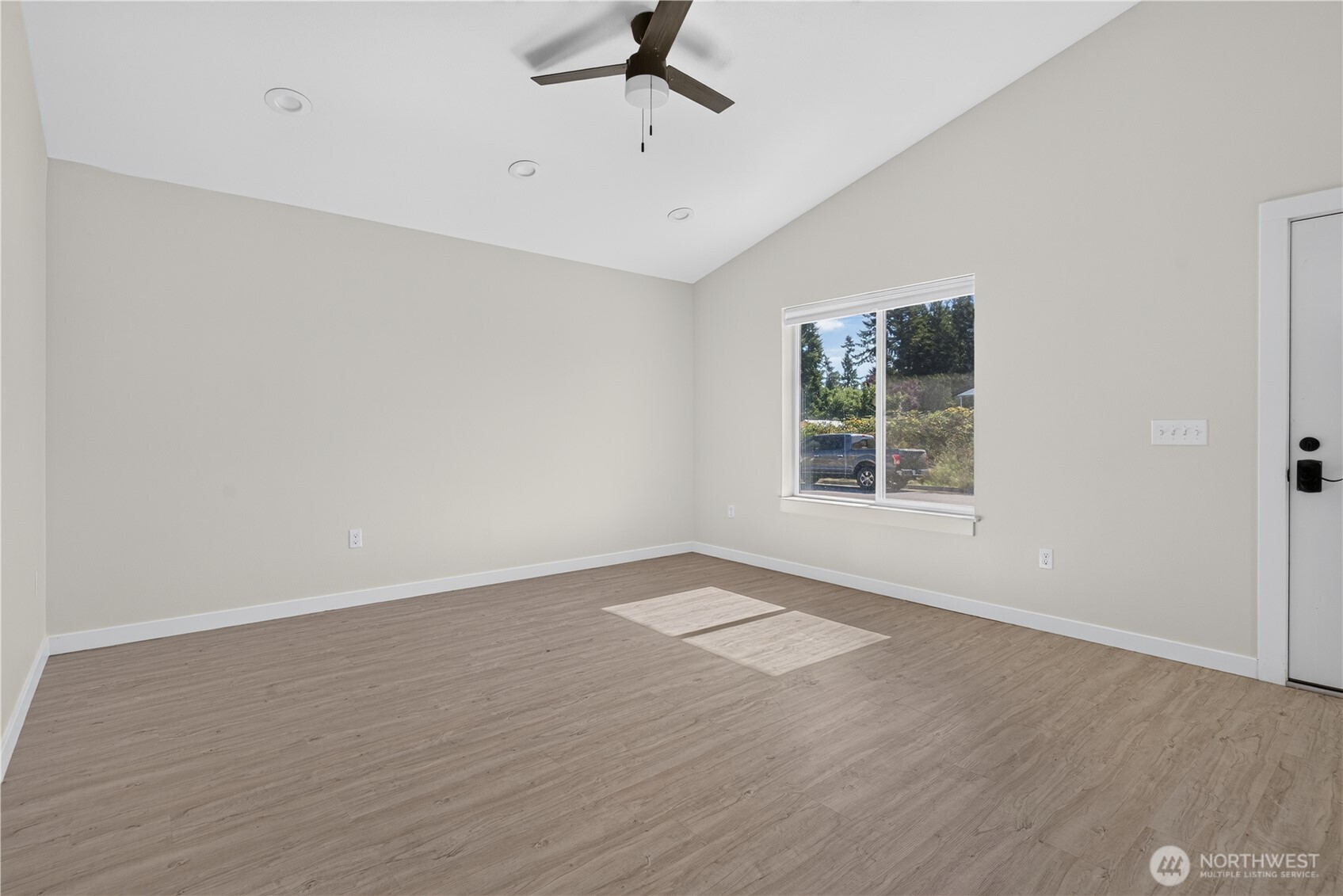 20 Se Scotton Way Property Photo 11