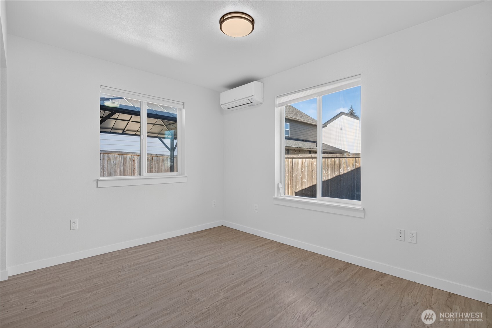20 Se Scotton Way Property Photo 17