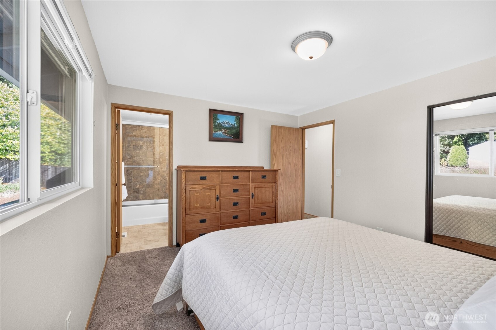 1723 172nd Street Property Photo 12