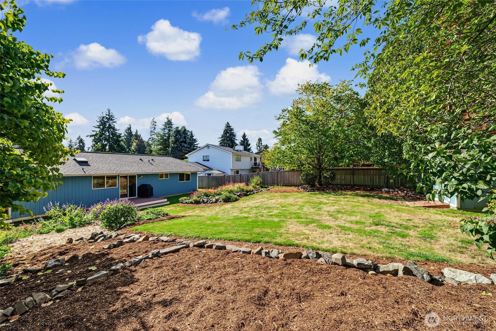 1723 172nd Street Property Photo 19