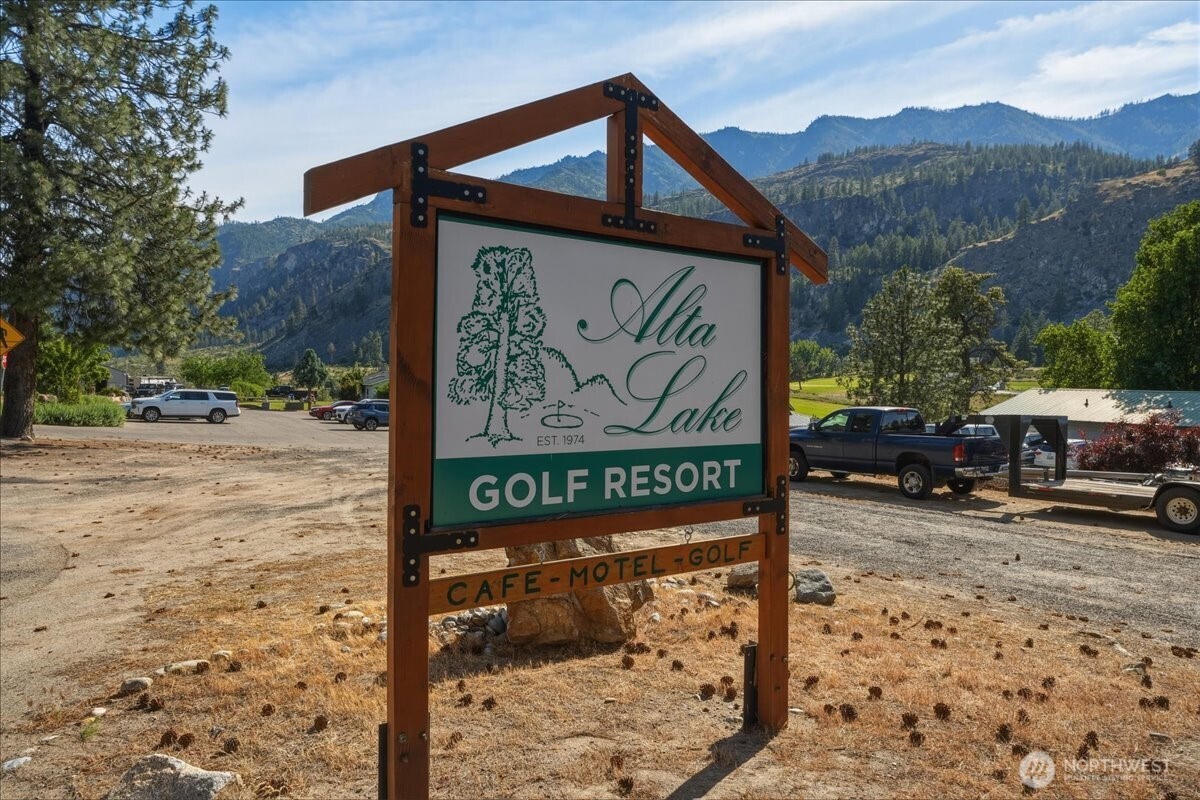 55 Long Drive Property Photo 19
