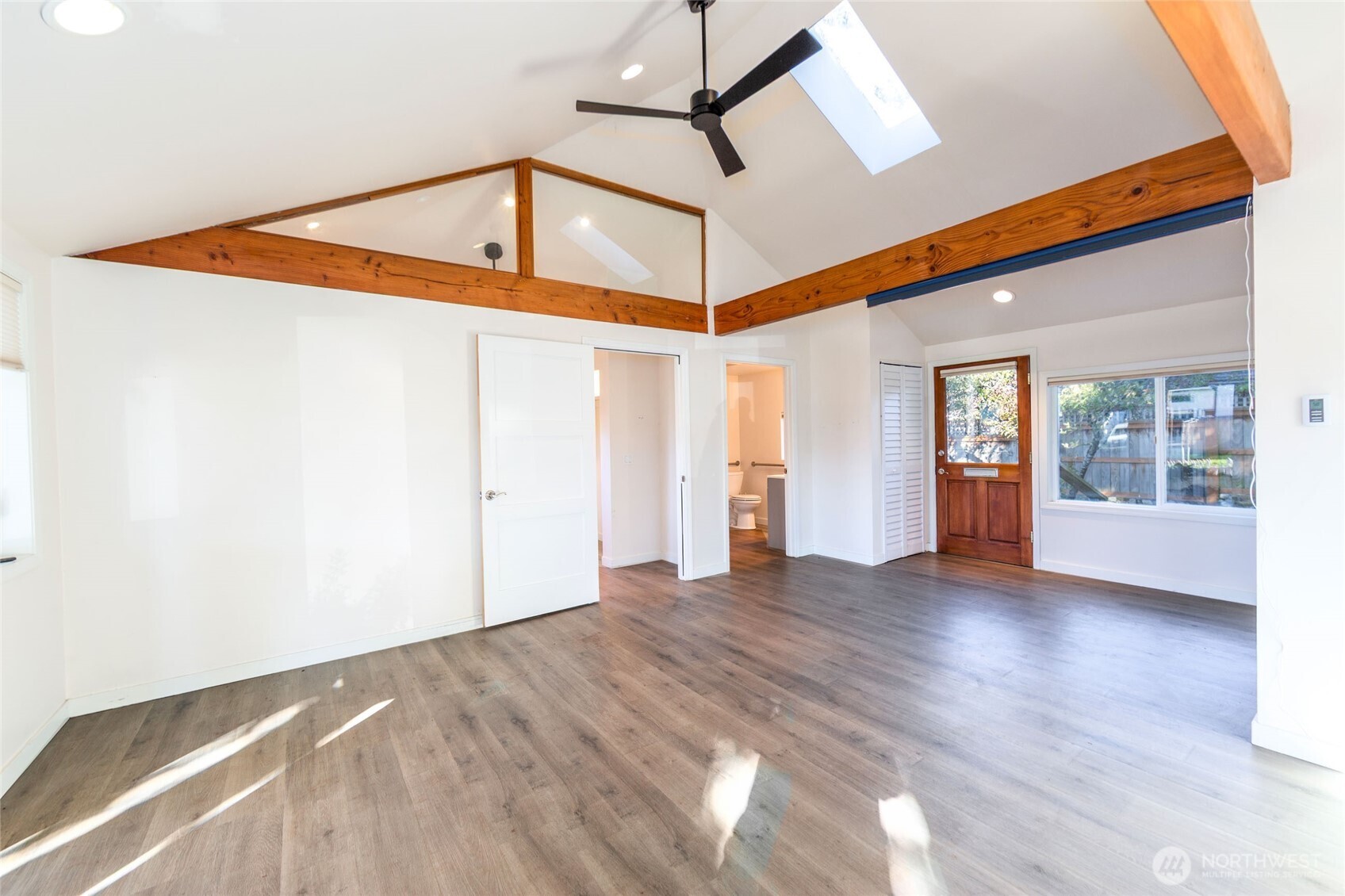 520 Guard Street Property Photo 7