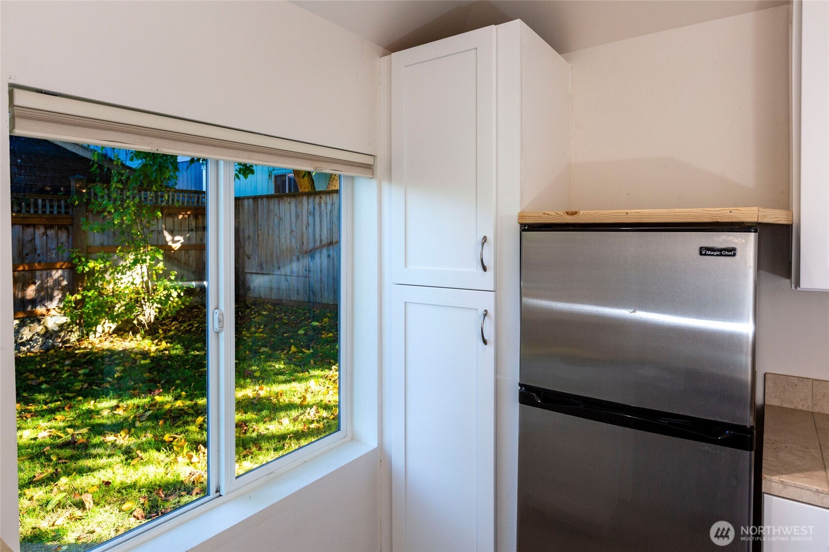 520 Guard Street Property Photo 11