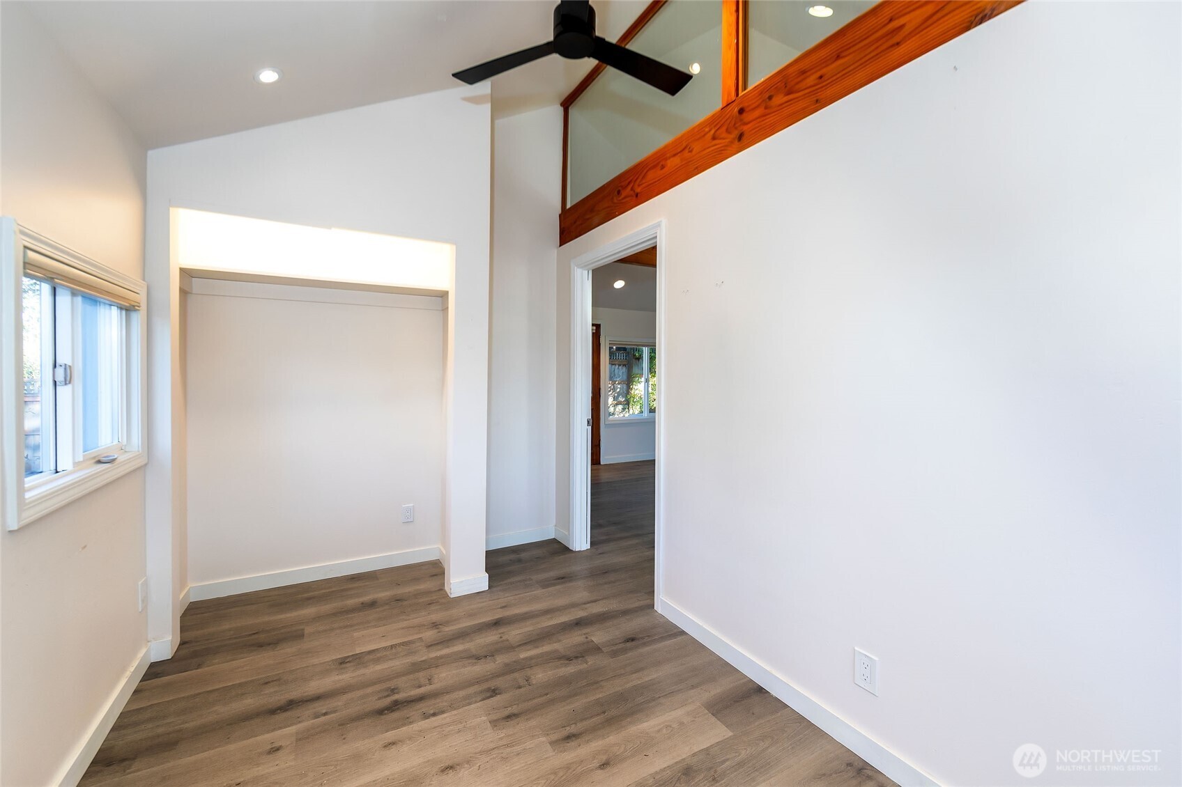 520 Guard Street Property Photo 14