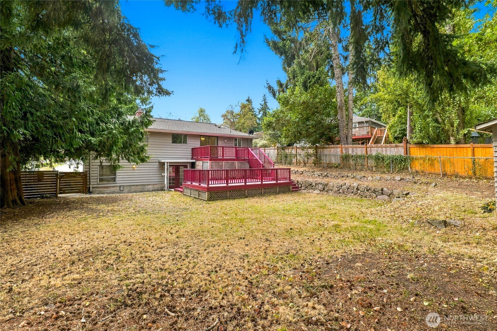 7815 227th Place Property Photo 3