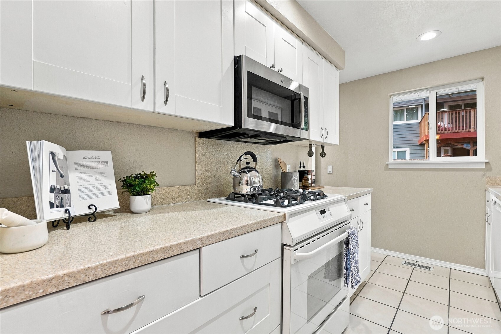 7815 227th Place Property Photo 10