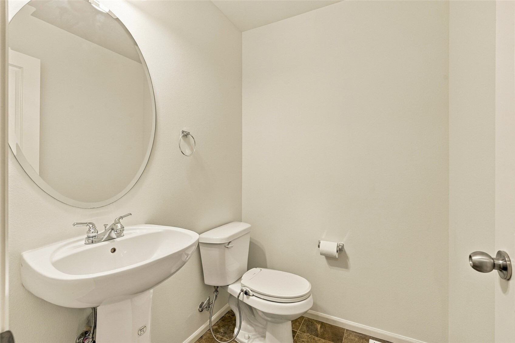 19423 Meridian Place Property Photo 18