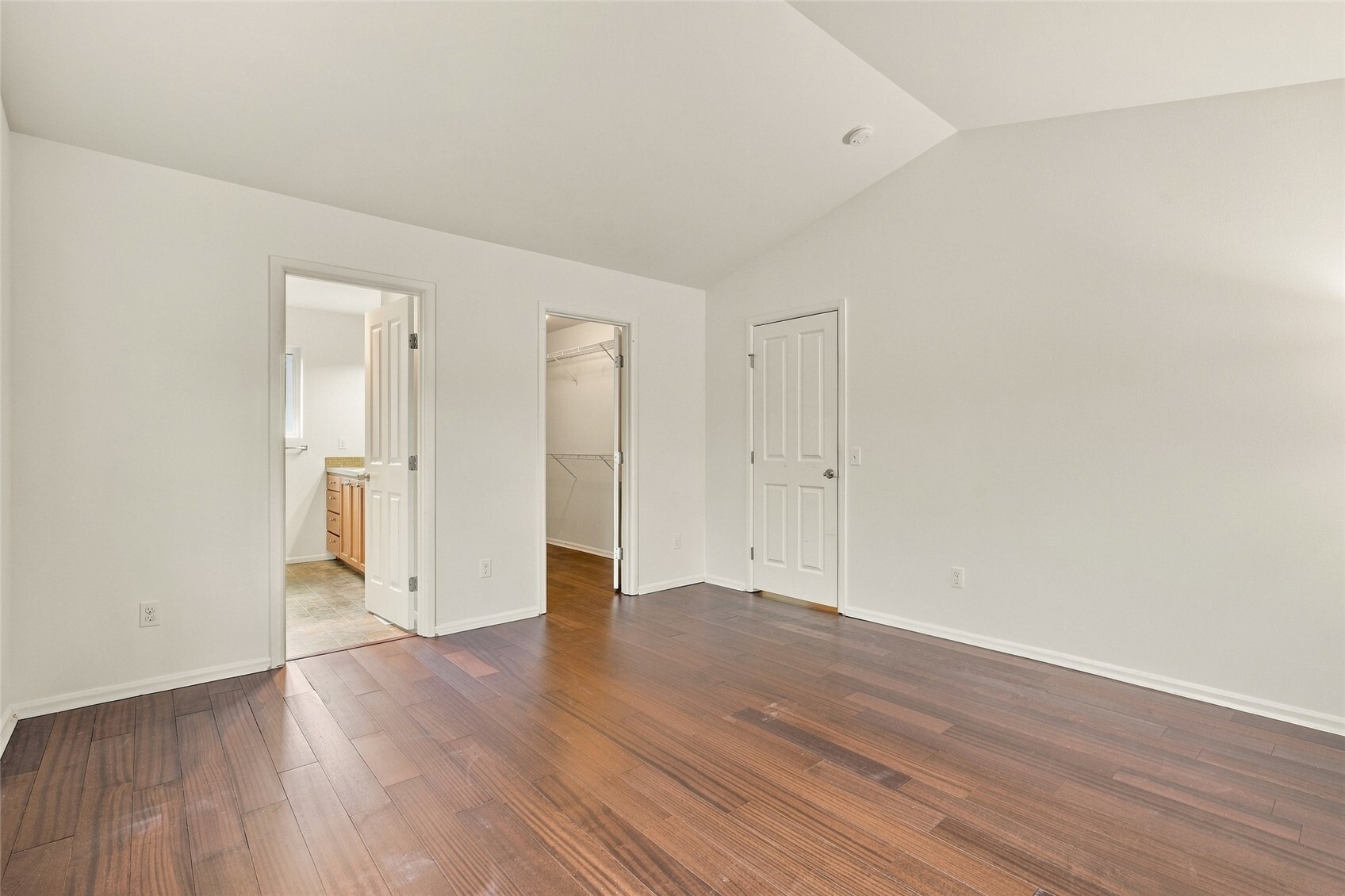 19423 Meridian Place Property Photo 21
