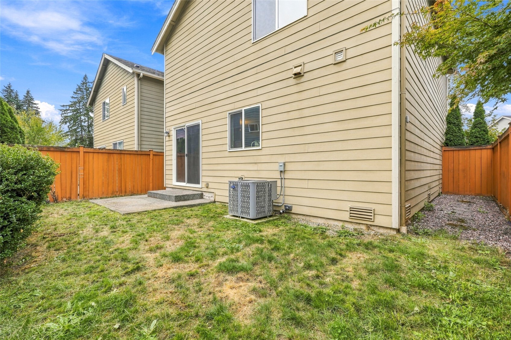 19423 Meridian Place Property Photo 36