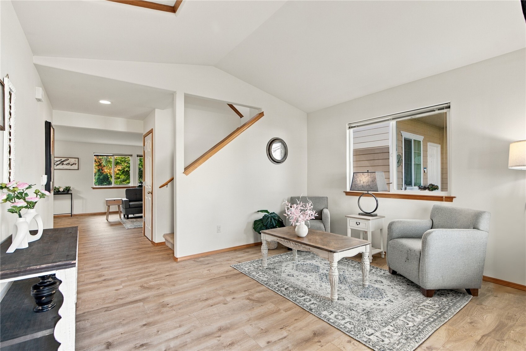 3232 135th Place Property Photo 3