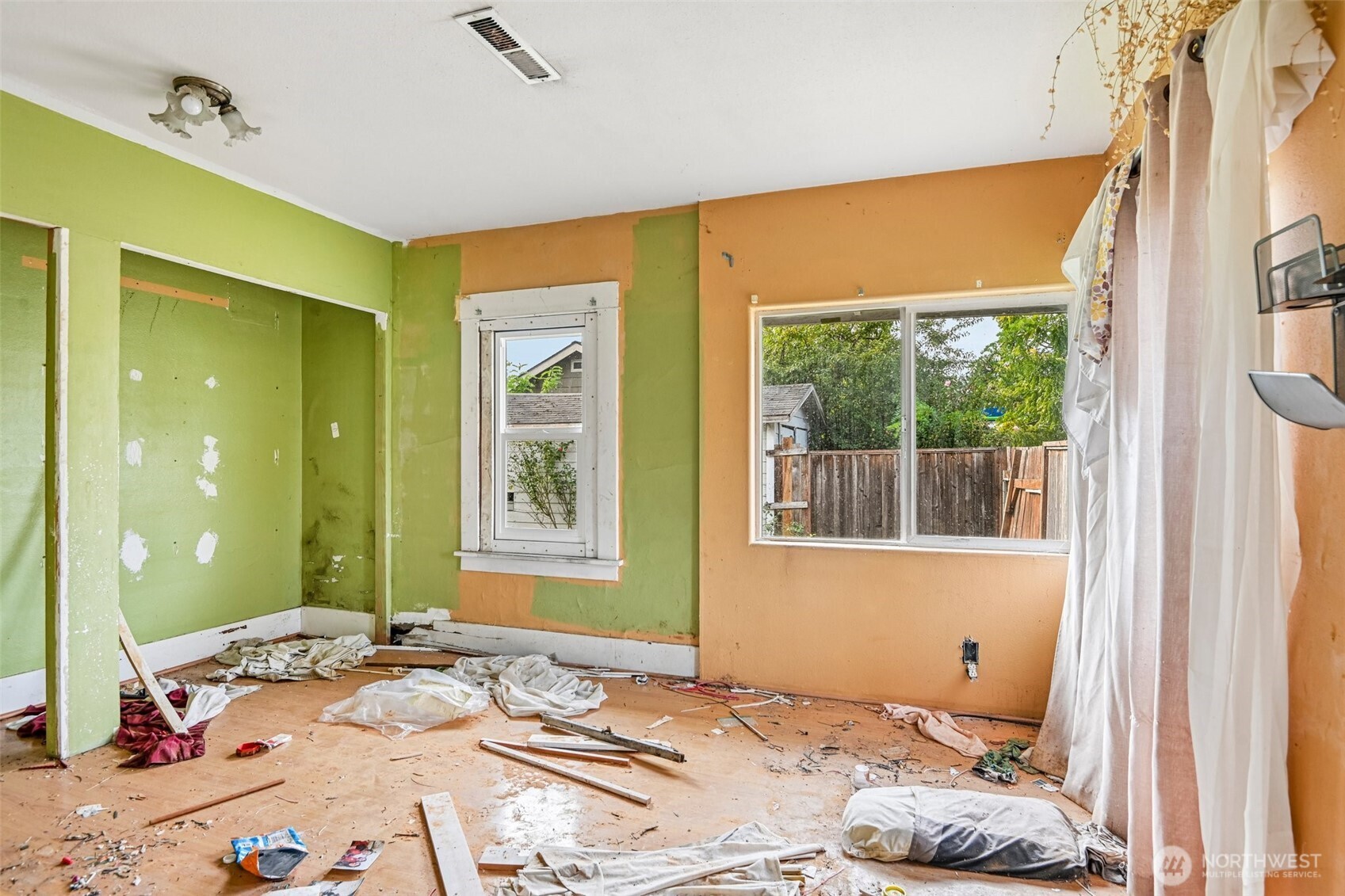 502 8th Street Property Photo 4