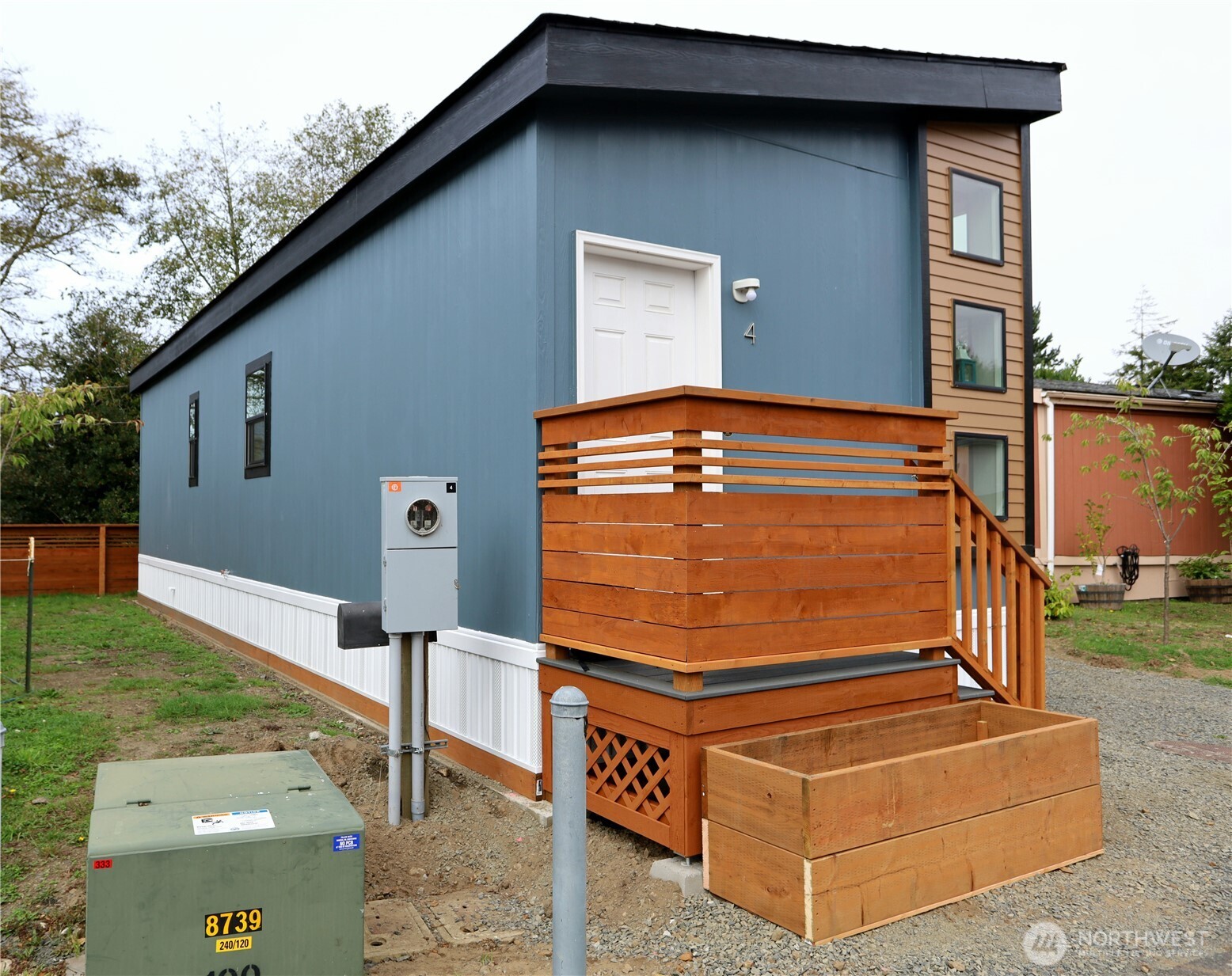 1303 30th Street 4 Property Photo 3
