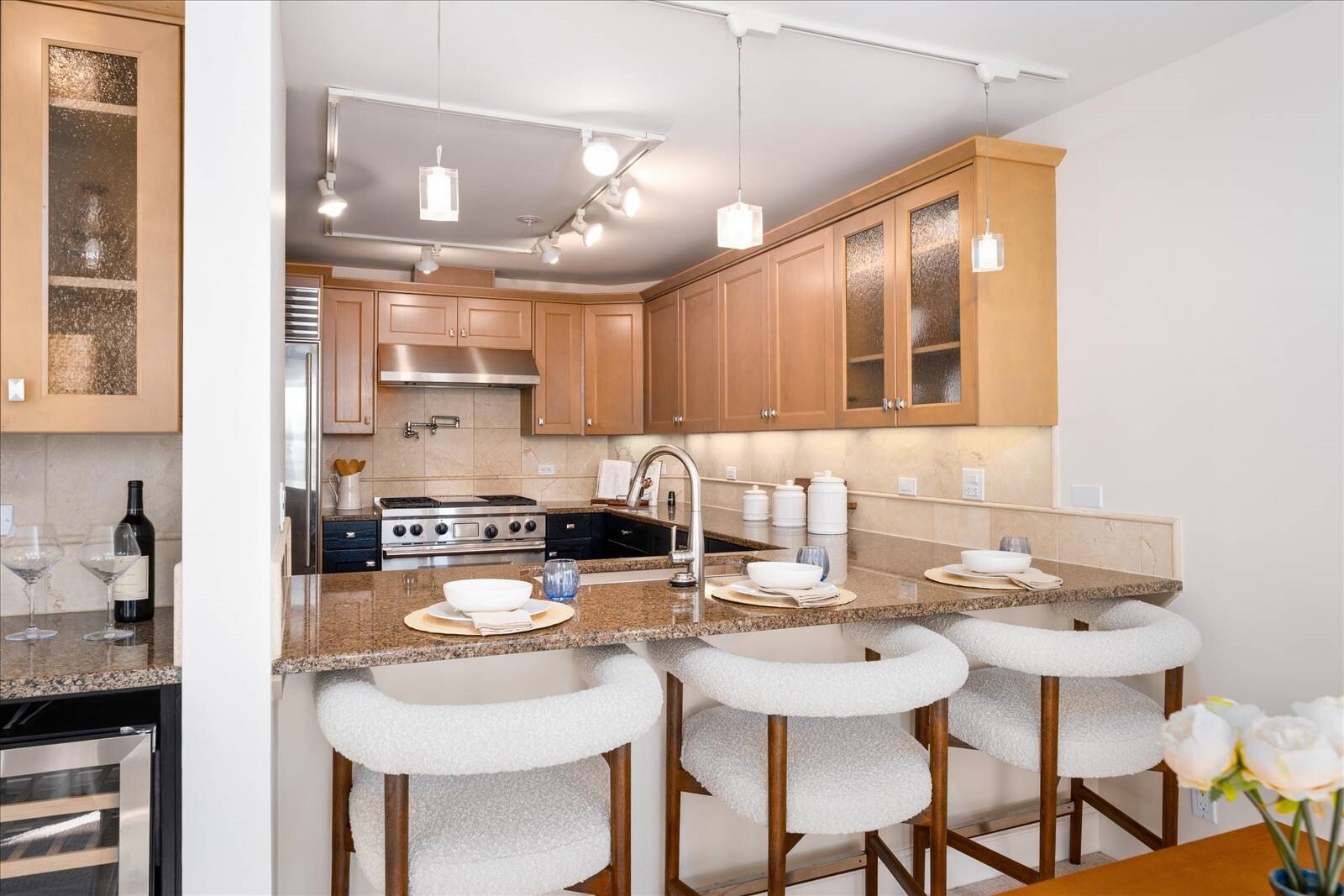 5304 Lake Washington Boulevard H Property Photo 8