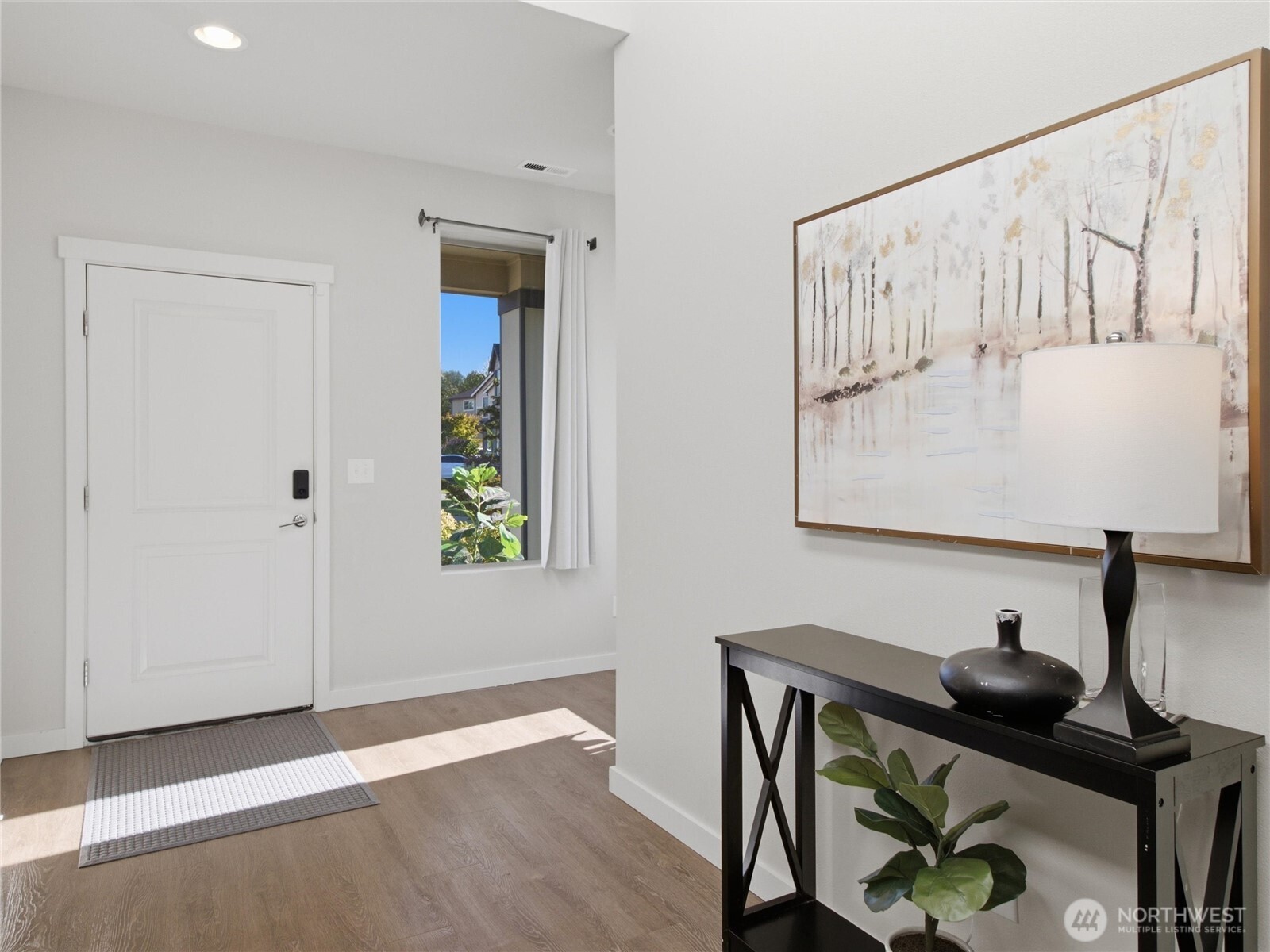 471 Partlon Street Property Photo 5