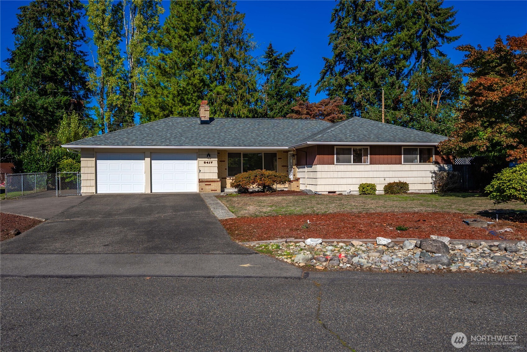 8417 92nd Street Property Photo 1