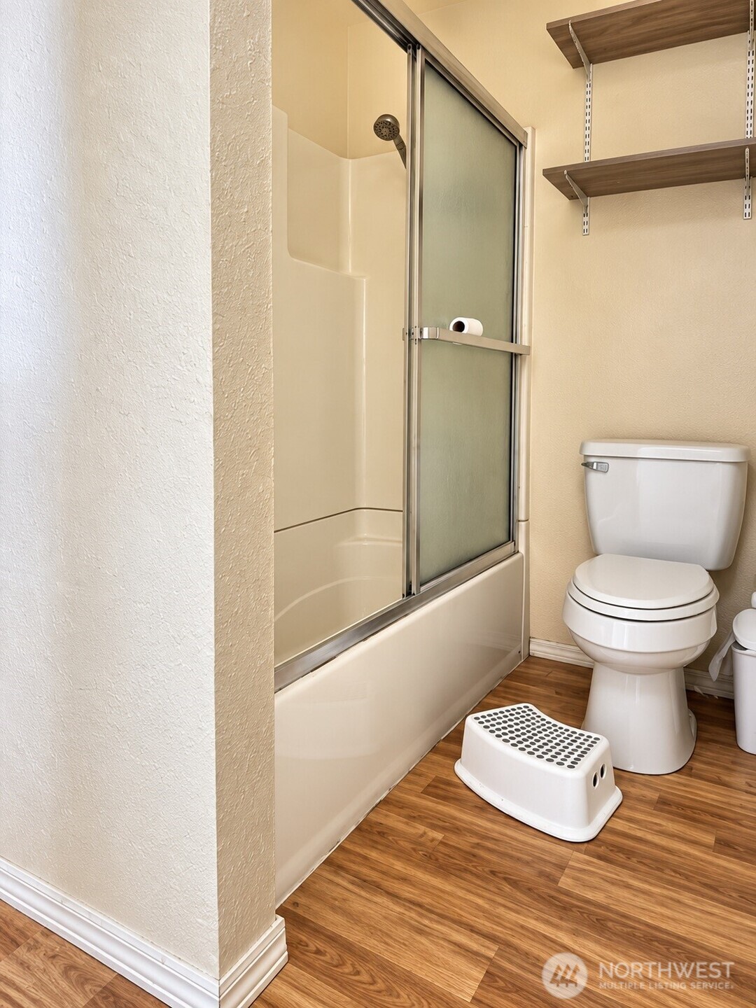 32110 45th Place B-4 Property Photo 10