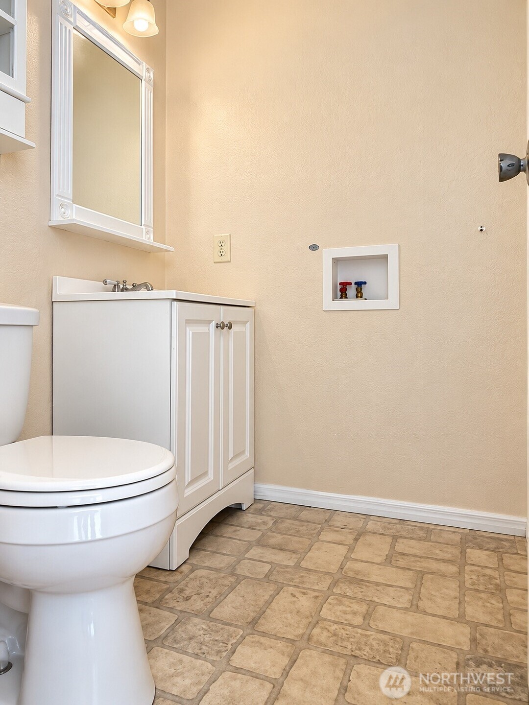 32110 45th Place B-4 Property Photo 12