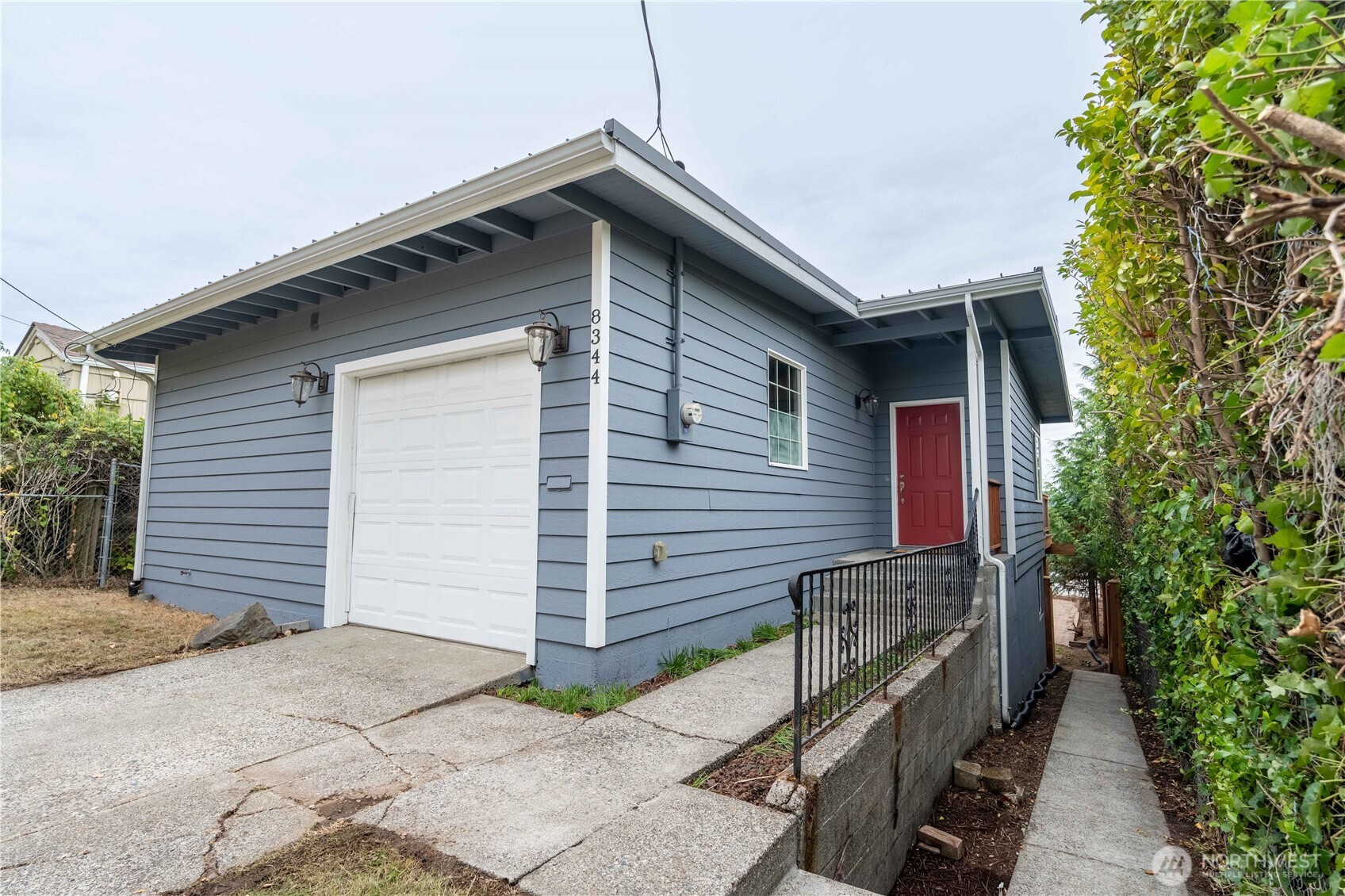 8344 Beacon Avenue Property Photo 1
