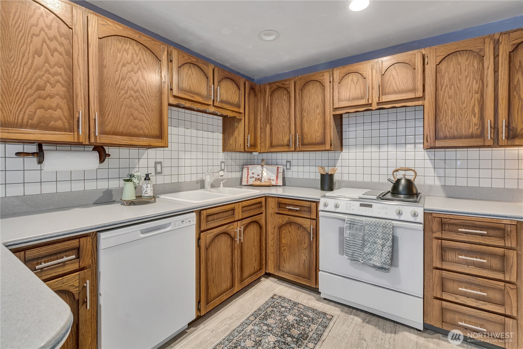 5120 171st Avenue Property Photo 7
