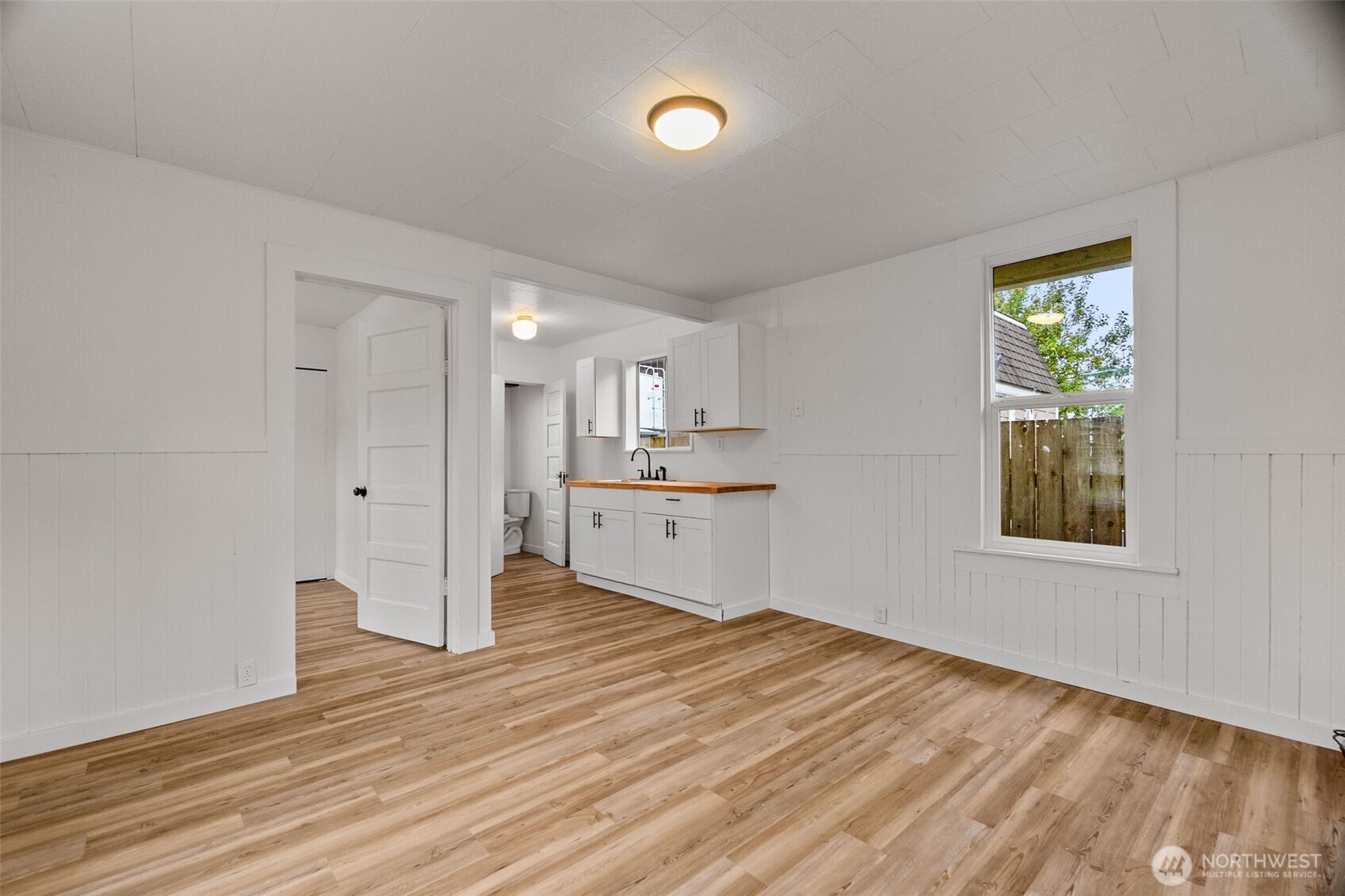 446 Eklund Avenue Property Photo 32