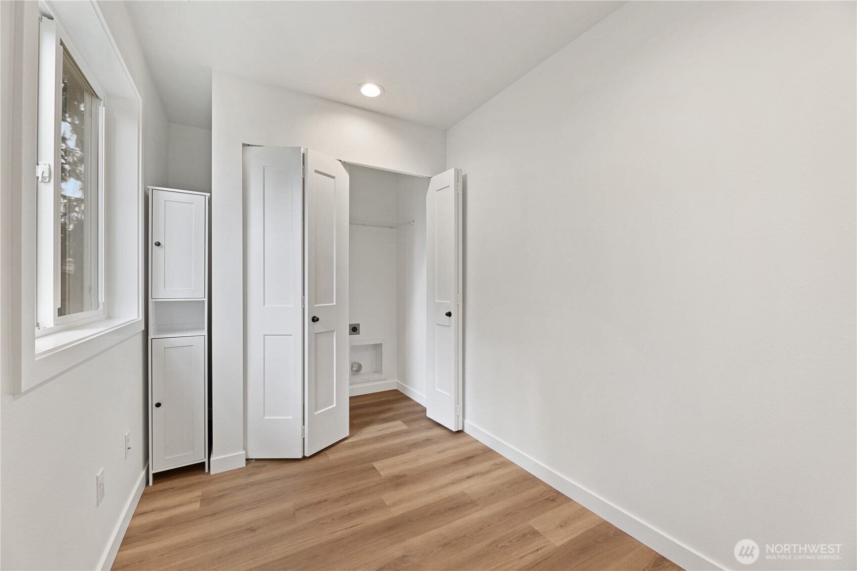 7018 Wetmore Avenue B Property Photo 9