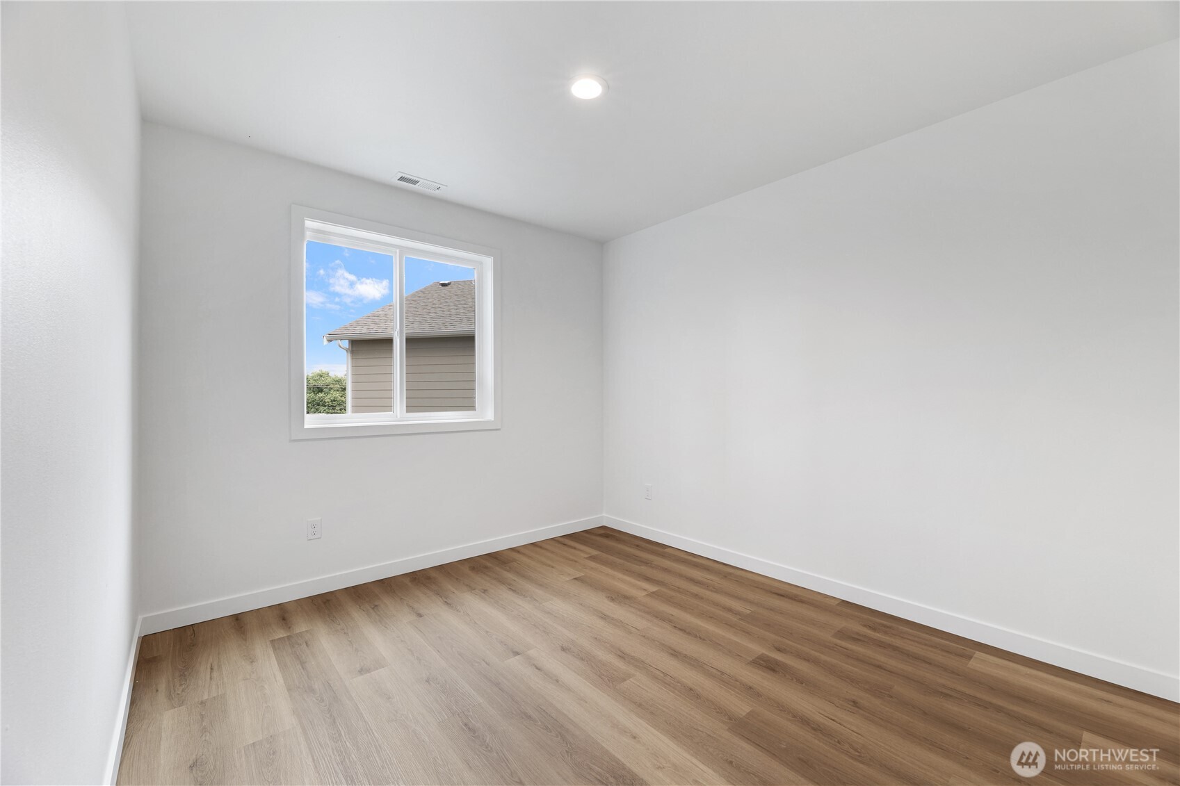 7018 Wetmore Avenue B Property Photo 13