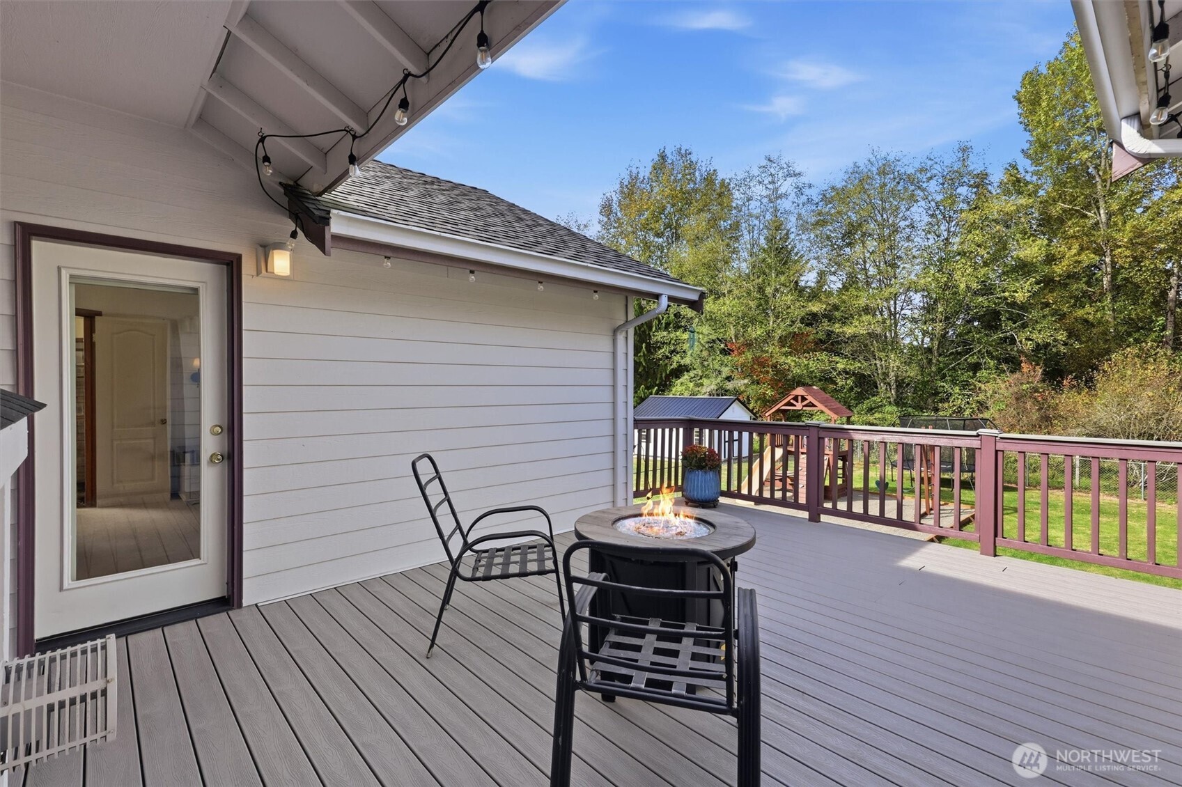 118 140th Avenue Property Photo 26