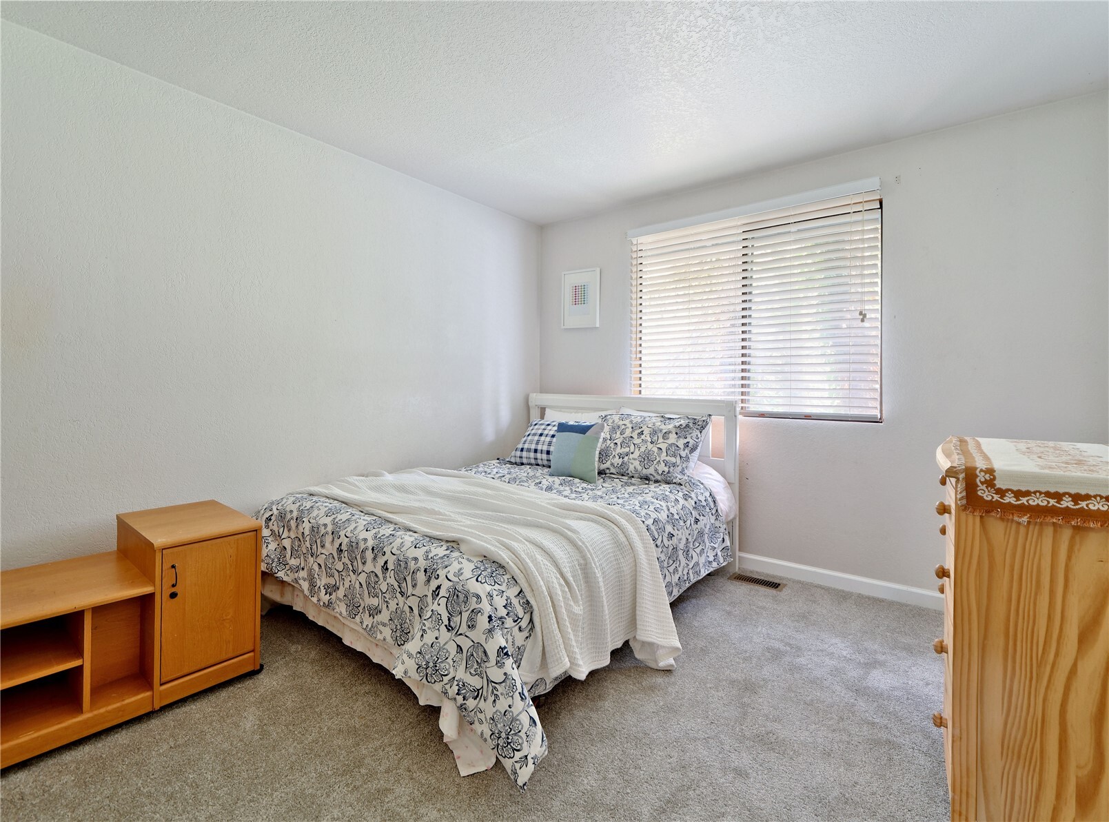 22121 4th Avenue Property Photo 16