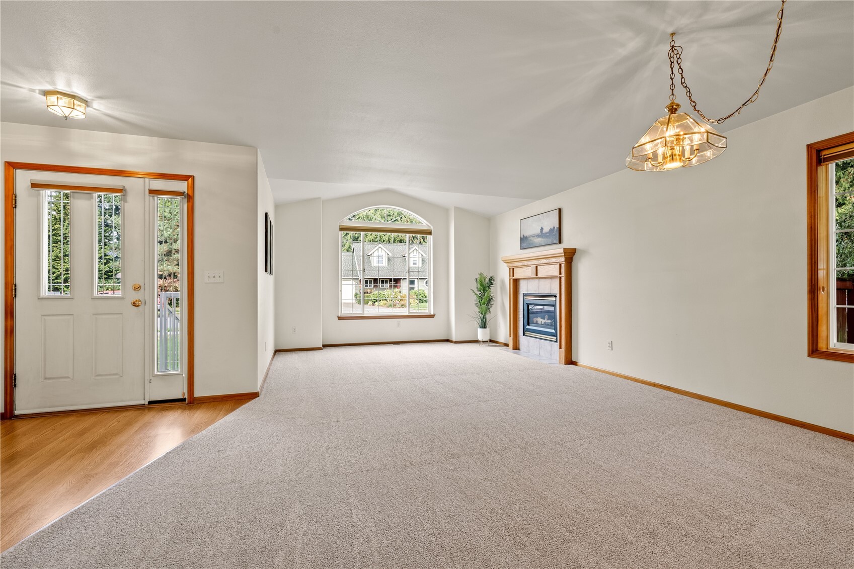 1313 Pine Street Property Photo 2