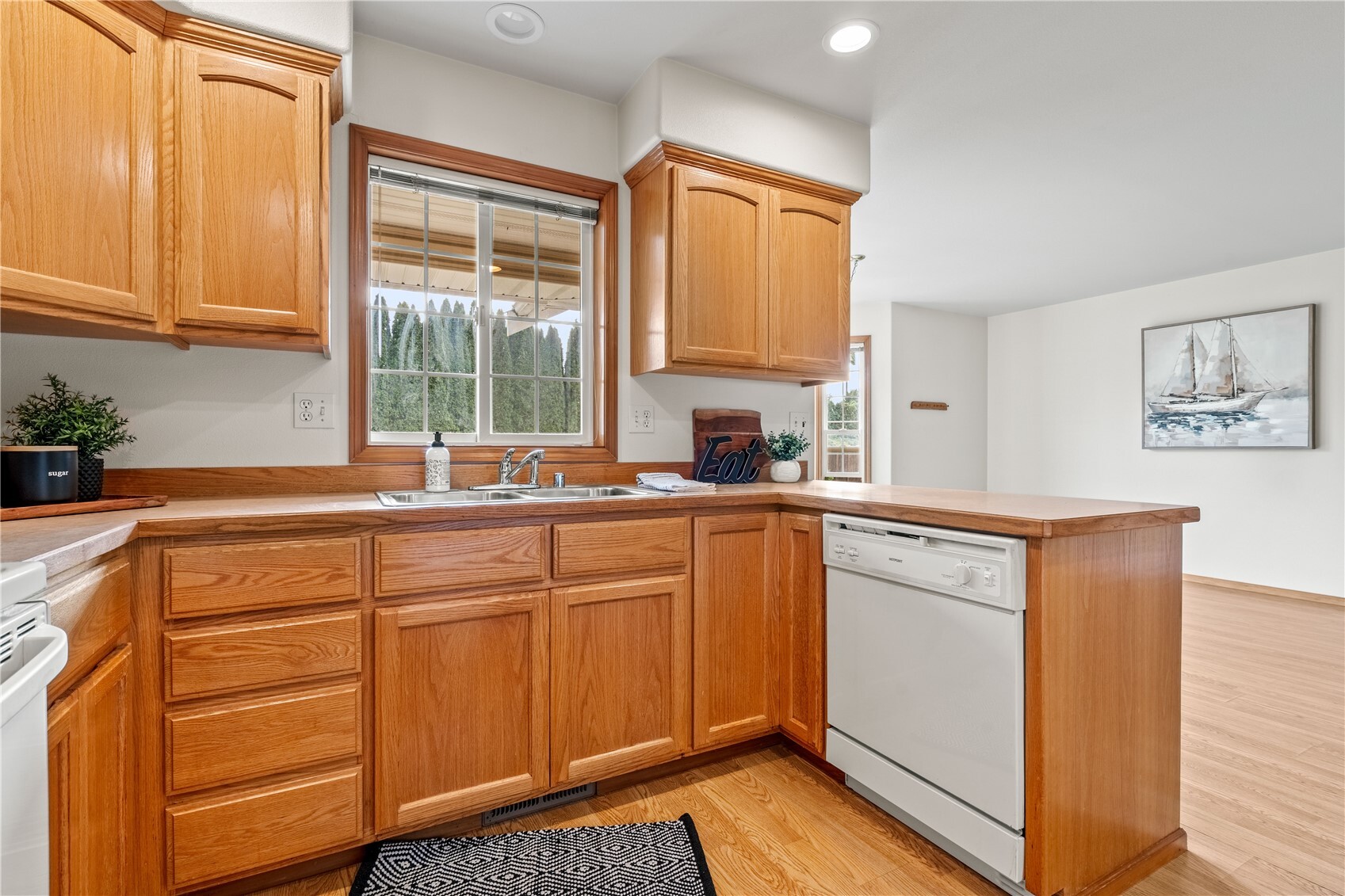 1313 Pine Street Property Photo 15