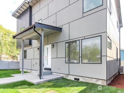 114 E Willis Street Property Photo 1