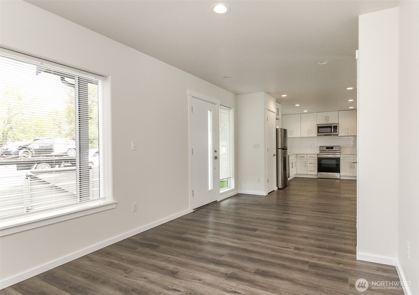 114 E Willis Street Property Photo 12