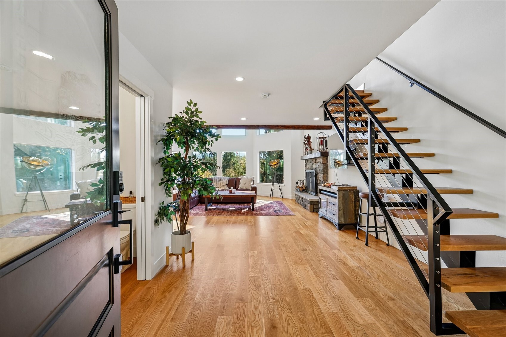 15802 316th Street Property Photo 2