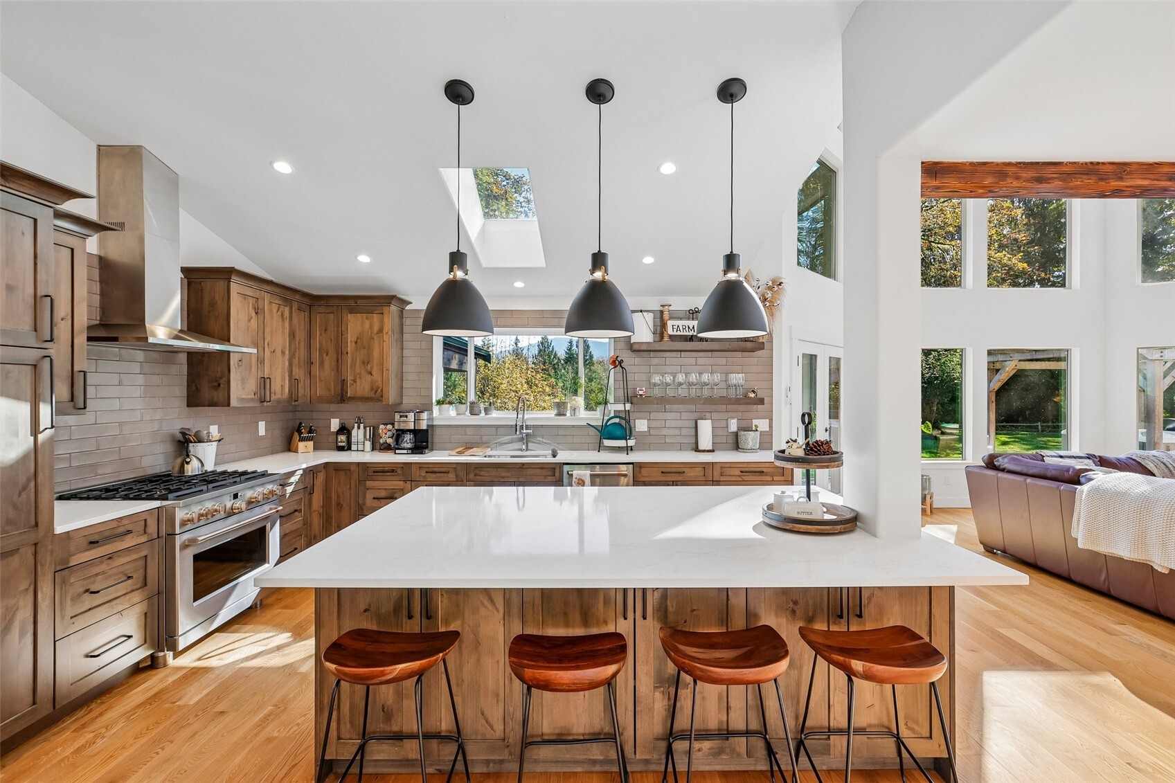 15802 316th Street Property Photo 9