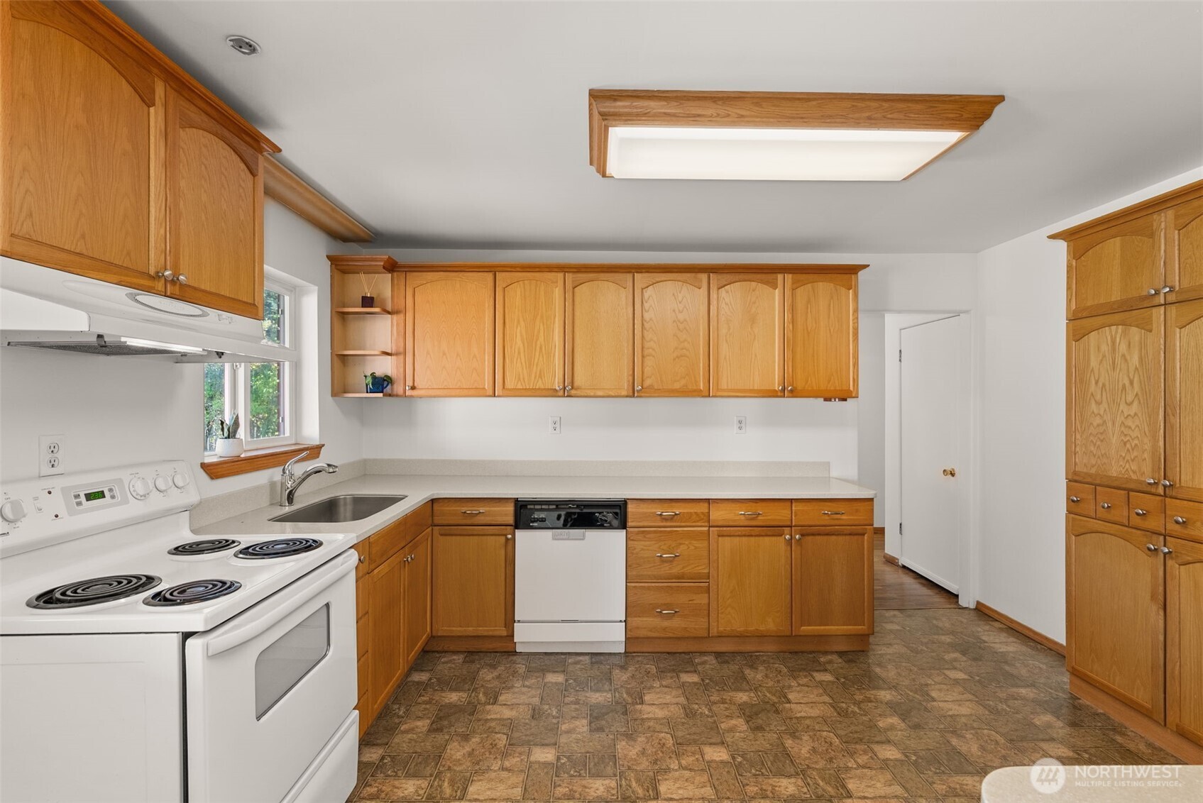 1204 Rancho Road Property Photo 13