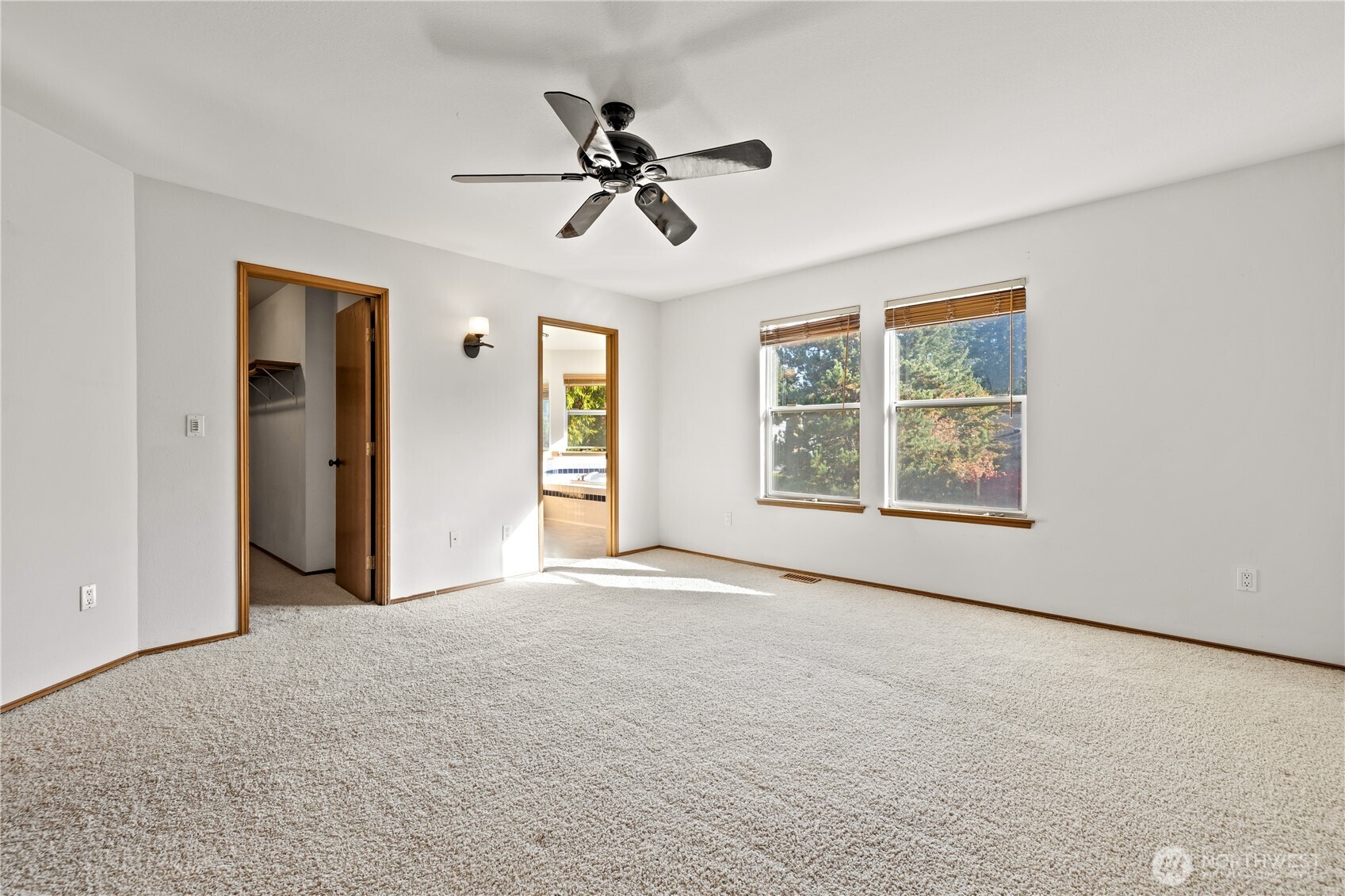 5111 Royal Drive Property Photo 25
