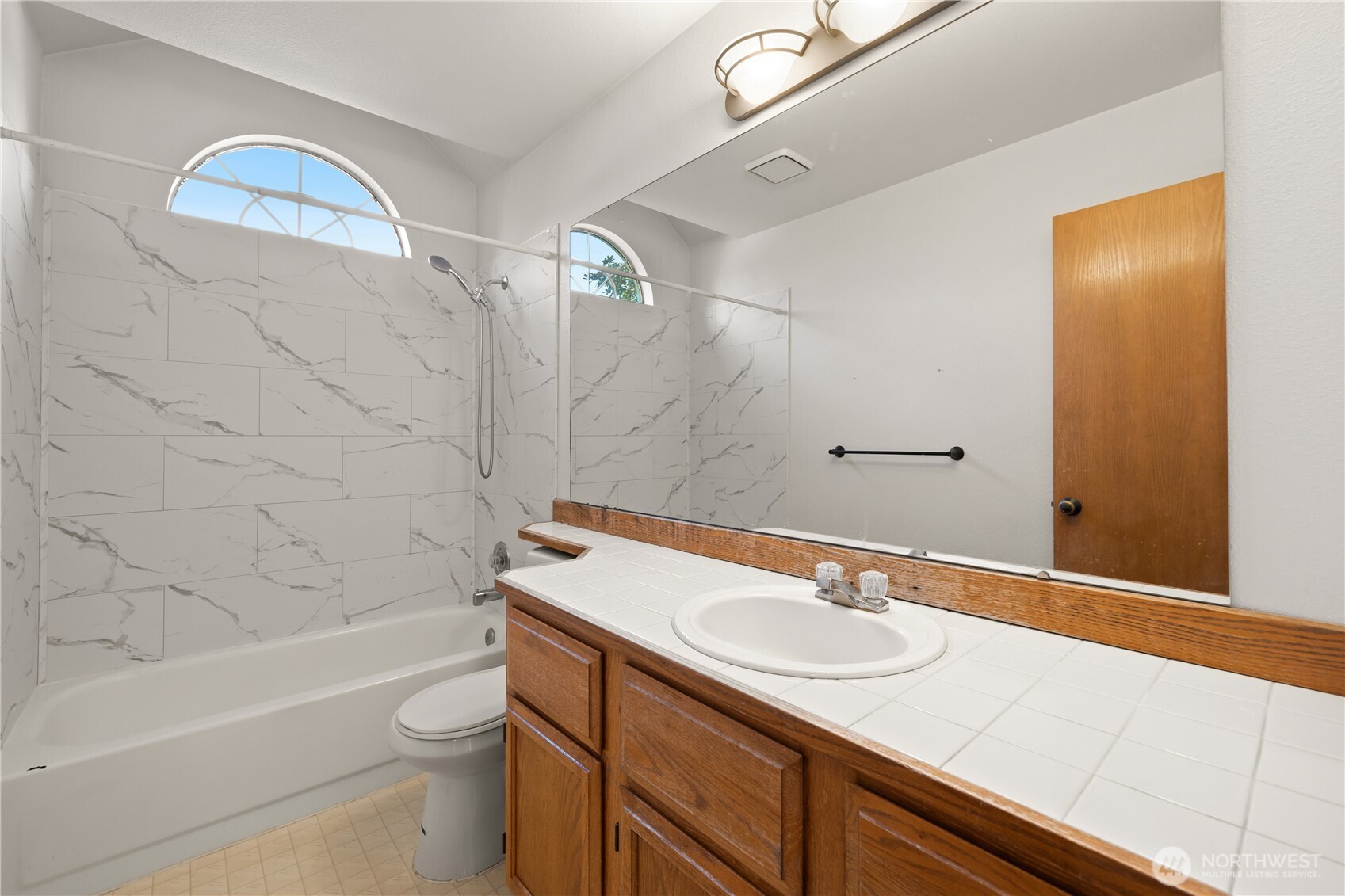 5111 Royal Drive Property Photo 32