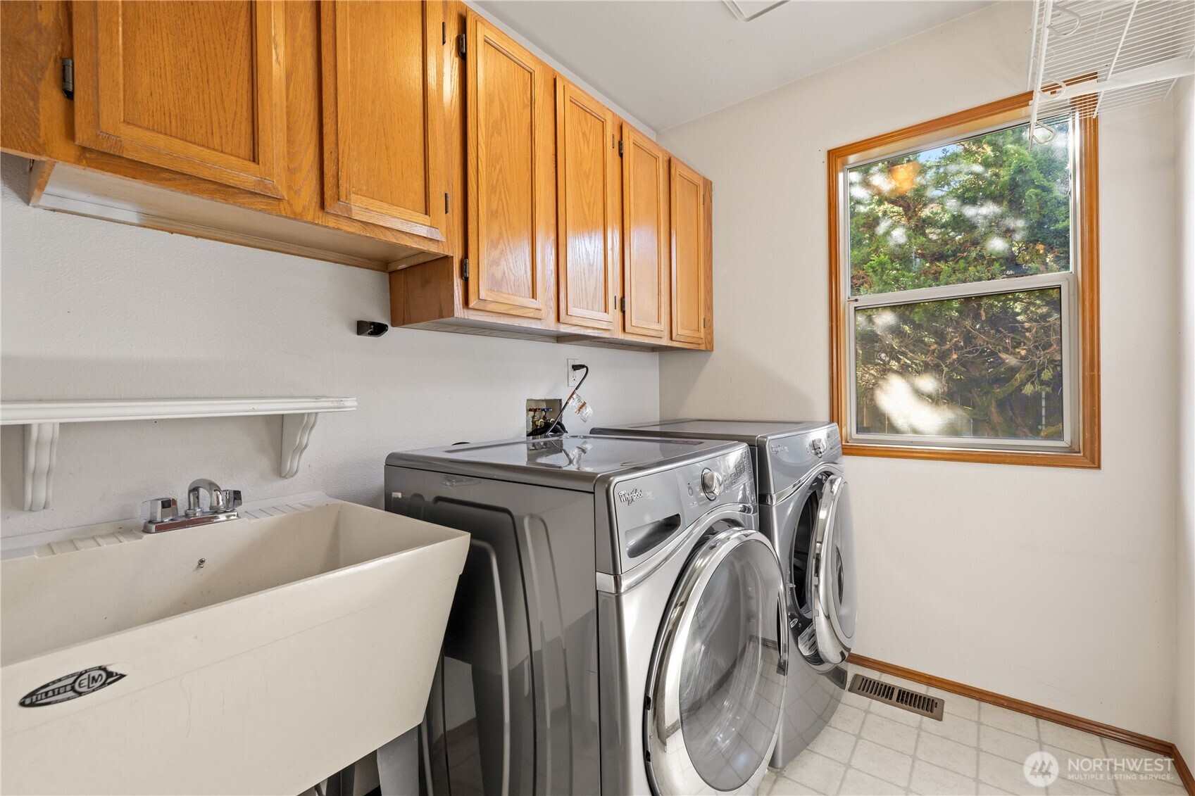 5111 Royal Drive Property Photo 34