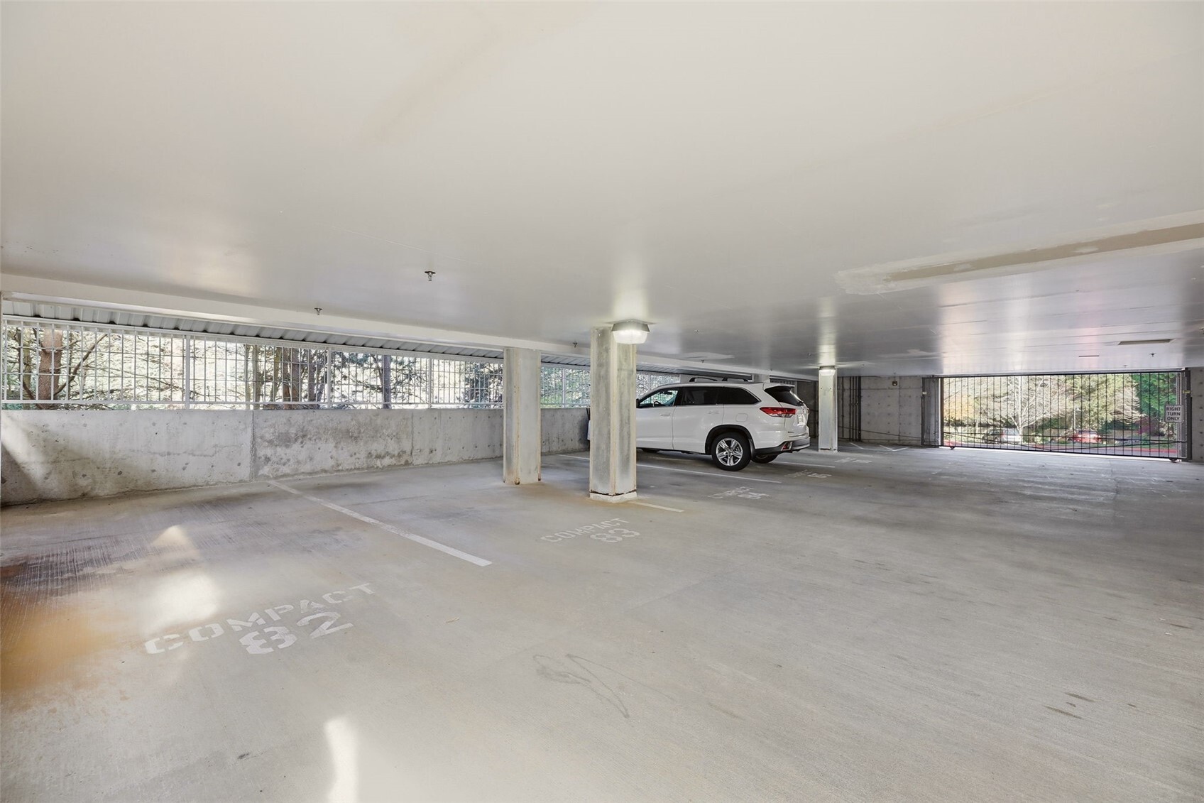 5600 Harbour Pointe Blvd #2-107 Property Photo 32