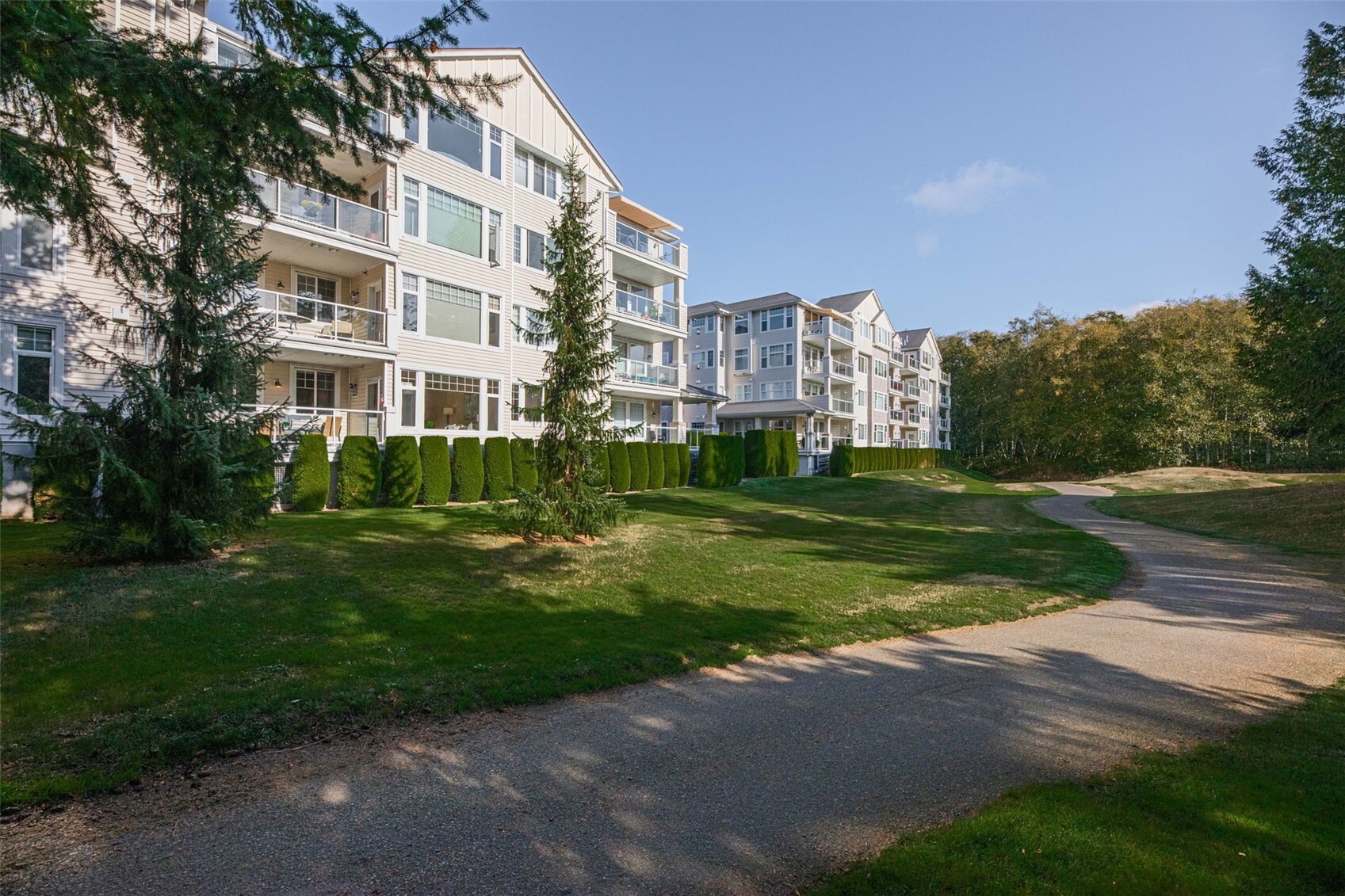 5600 Harbour Pointe Blvd #2-107 Property Photo 37