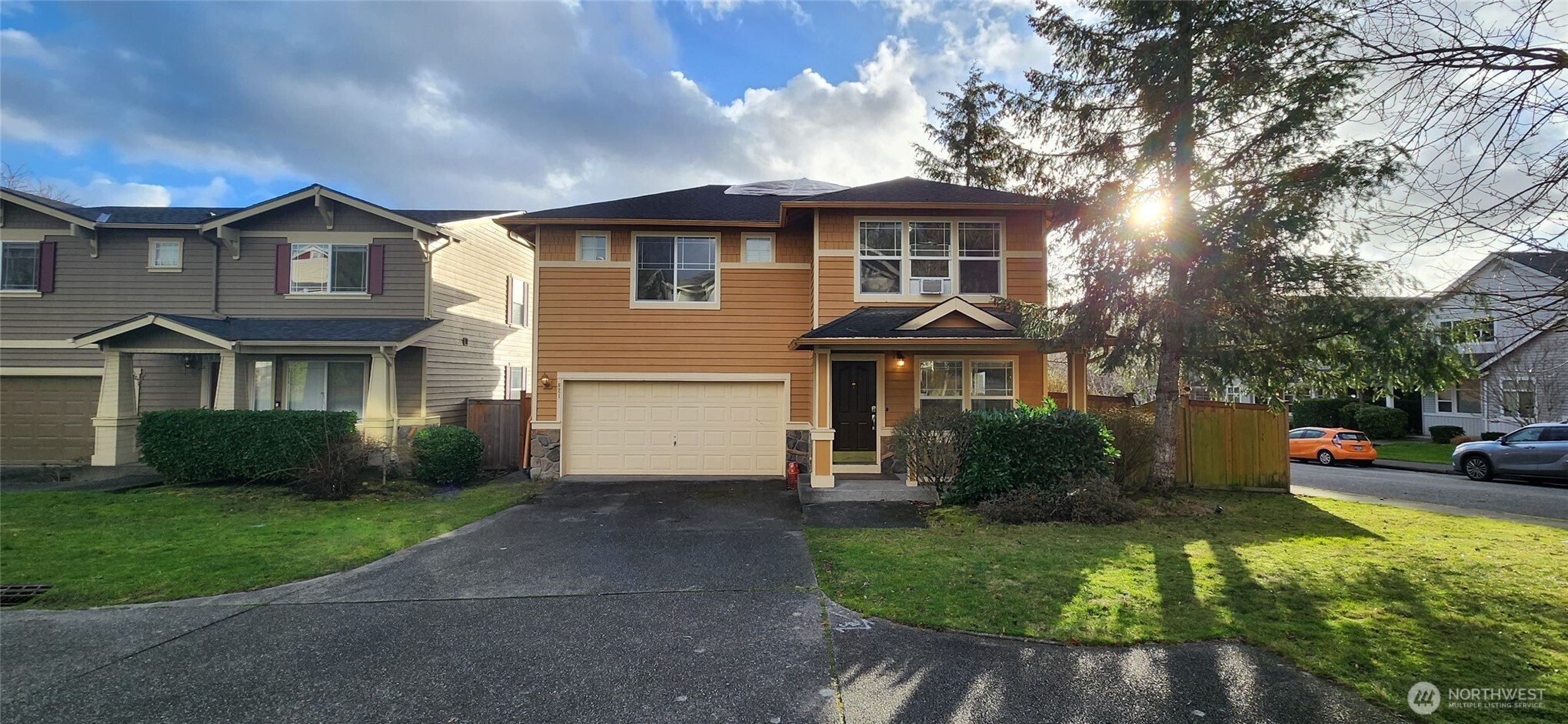 821 233rd Place Property Photo 1