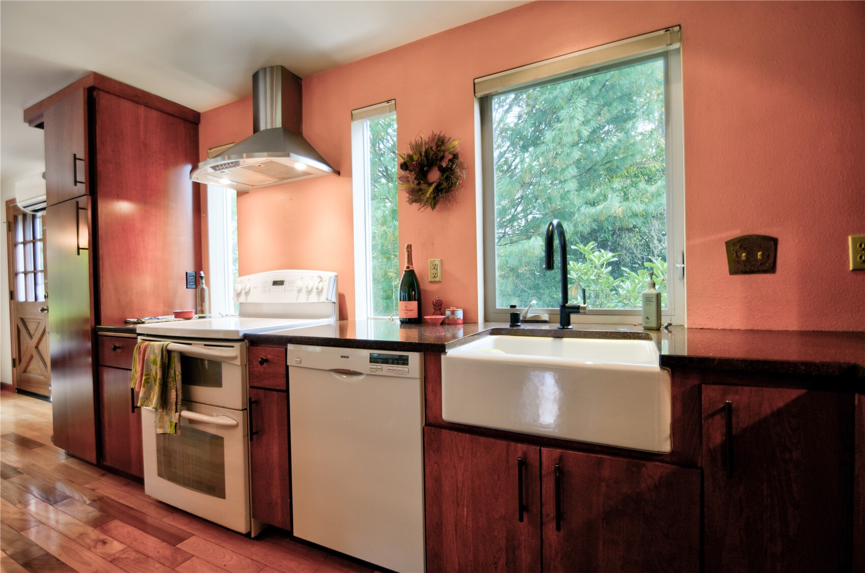 5813 Boston Harbor Road Property Photo 9
