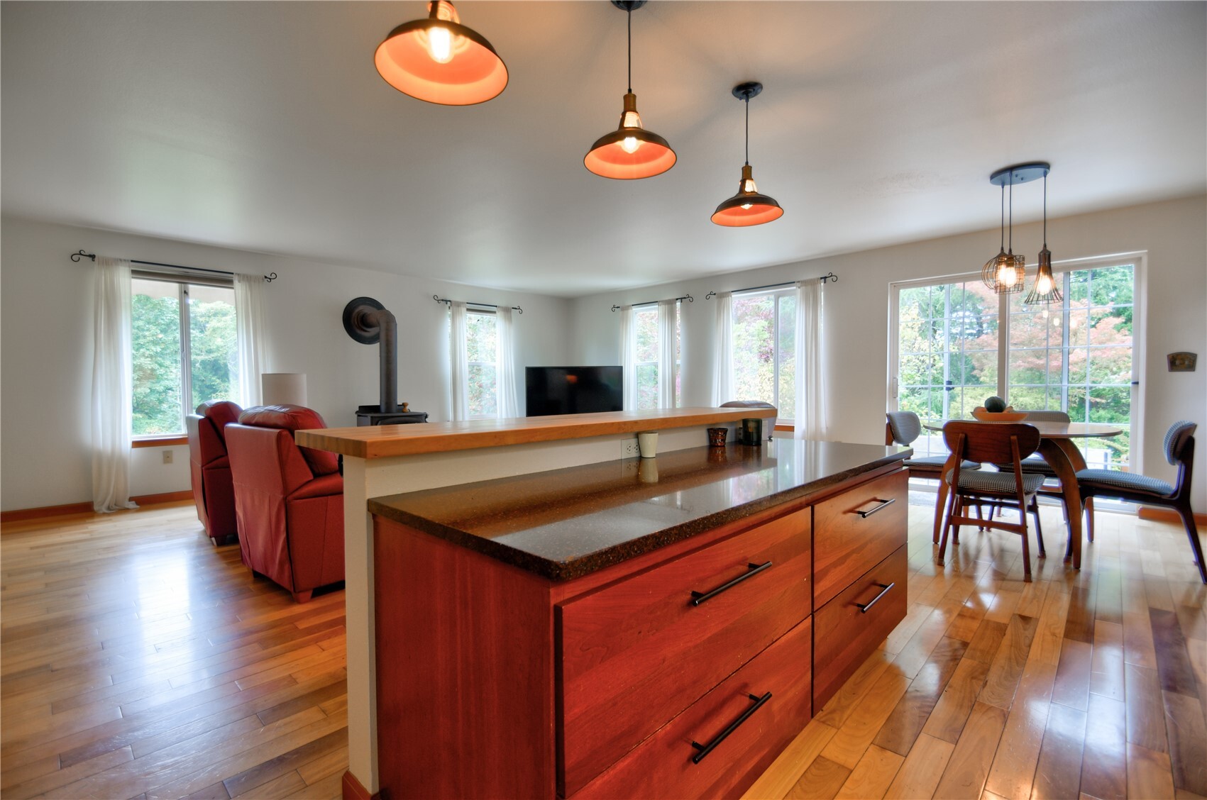 5813 Boston Harbor Road Property Photo 10