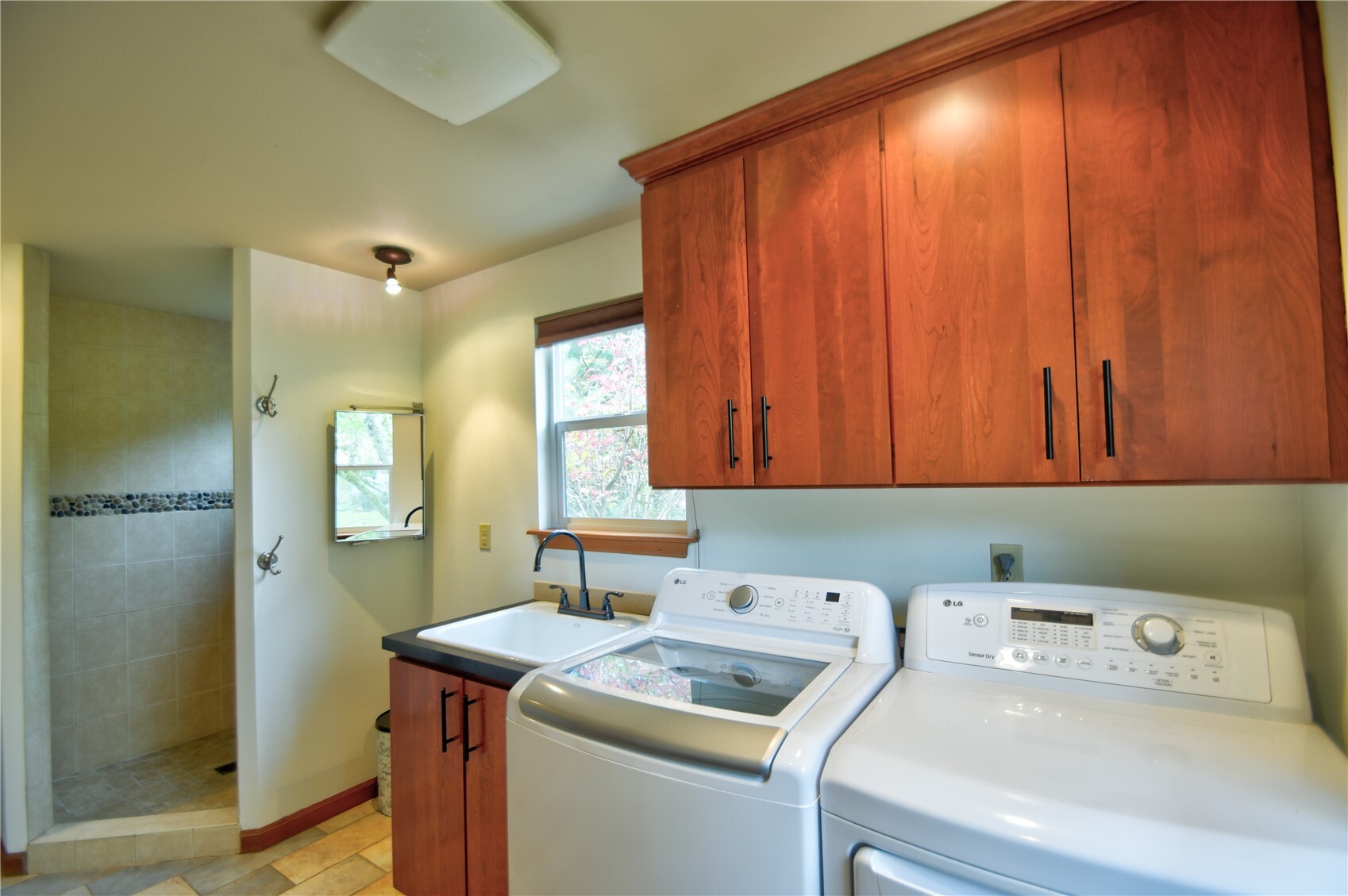 5813 Boston Harbor Road Property Photo 15