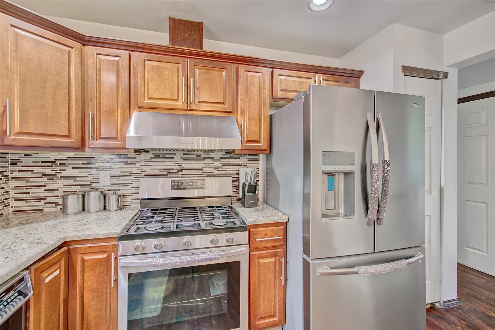 20733 14th Place Property Photo 10