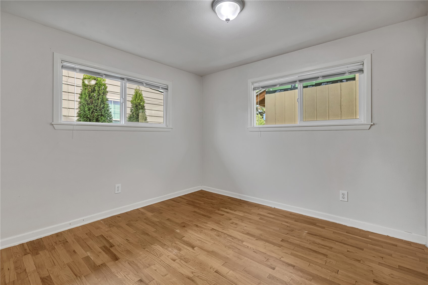 208 M Street Property Photo 15