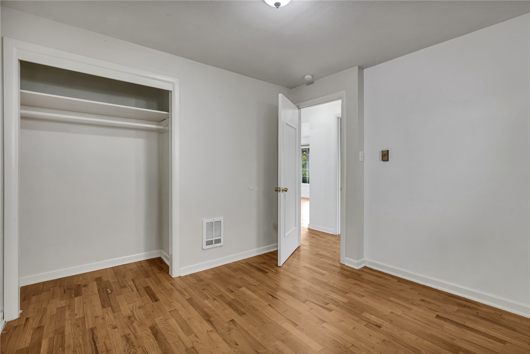 208 M Street Property Photo 16